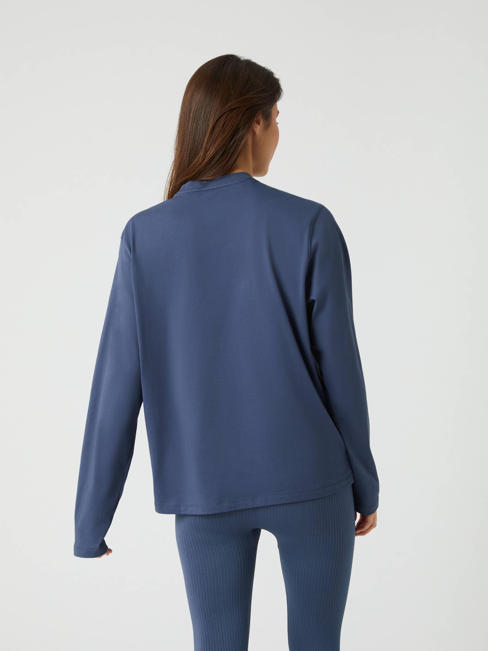 Studio Longsleeve T-Shirt image 2