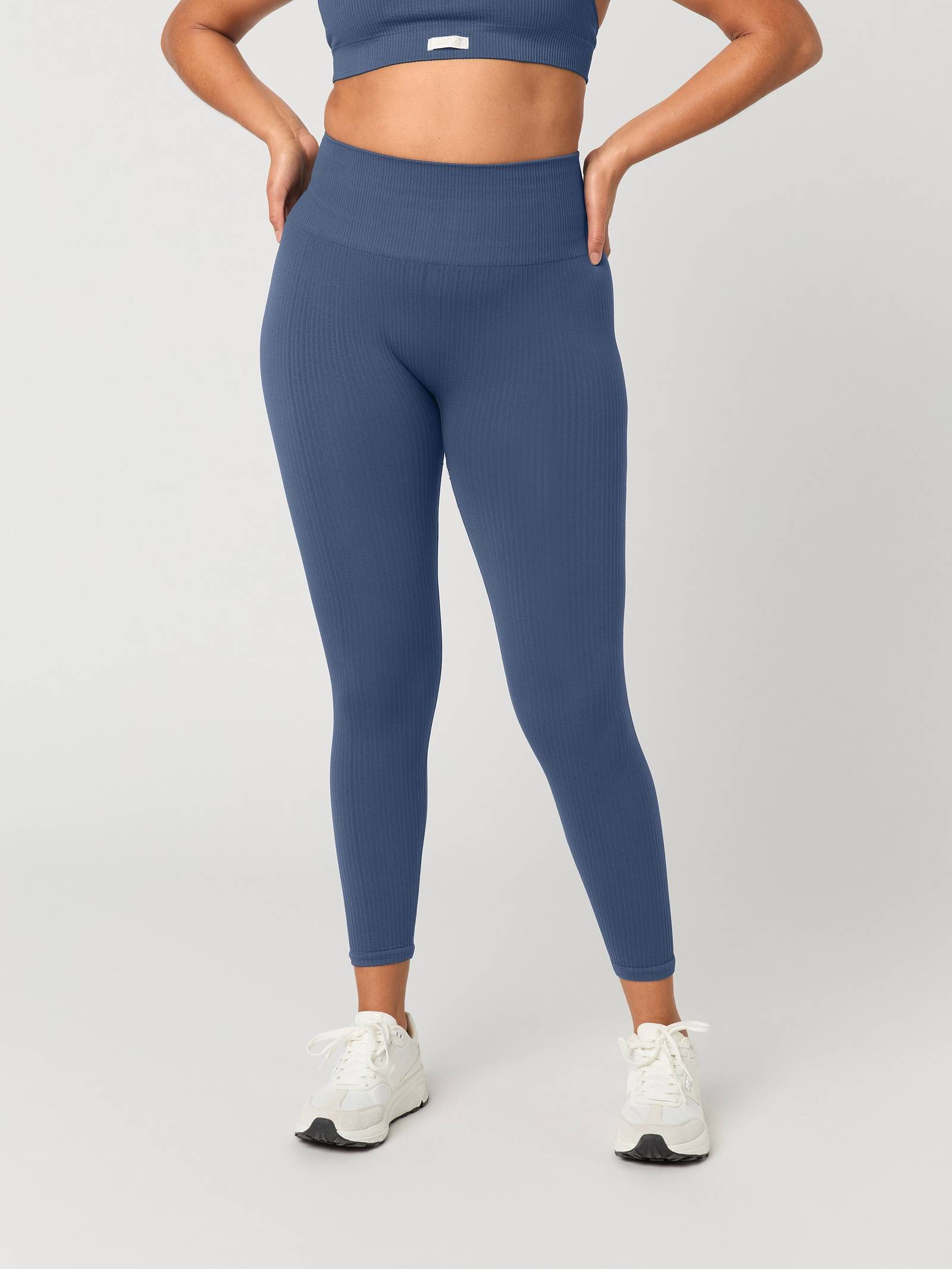 Studio Seamless Ribbed Tights image 2