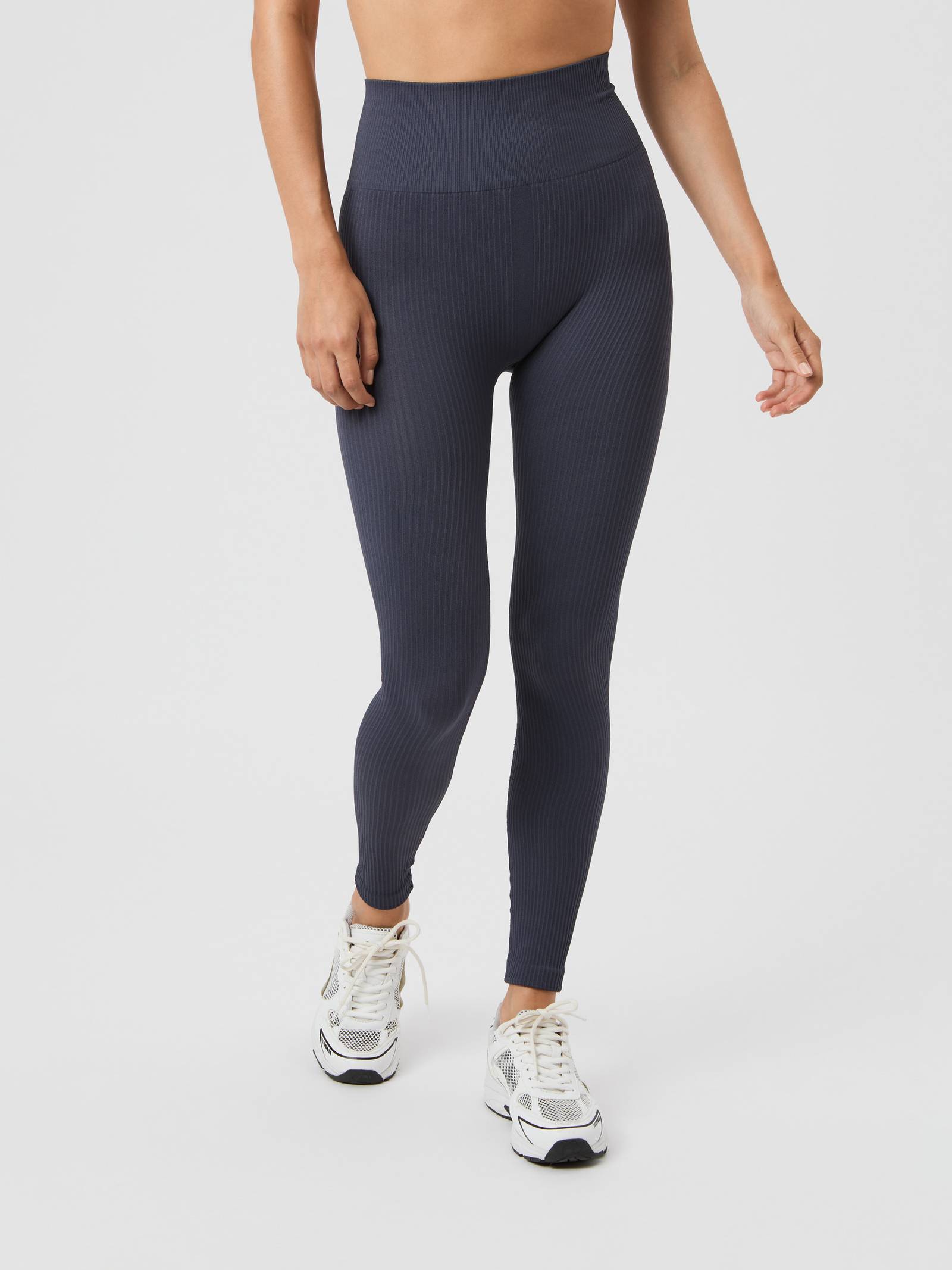 Studio Seamless Ribbed Tights image 2