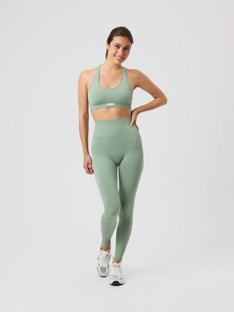 Studio Seamless Ribbed Tights