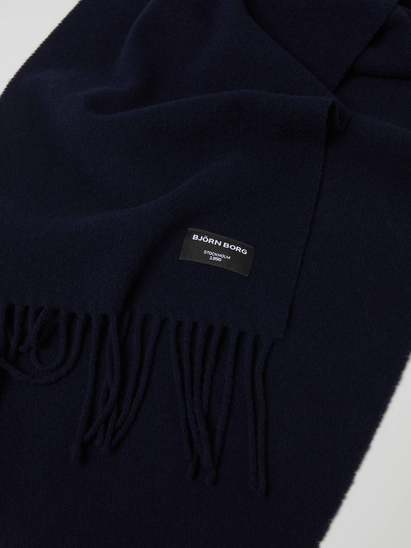 Centre Wool Scarf image 3