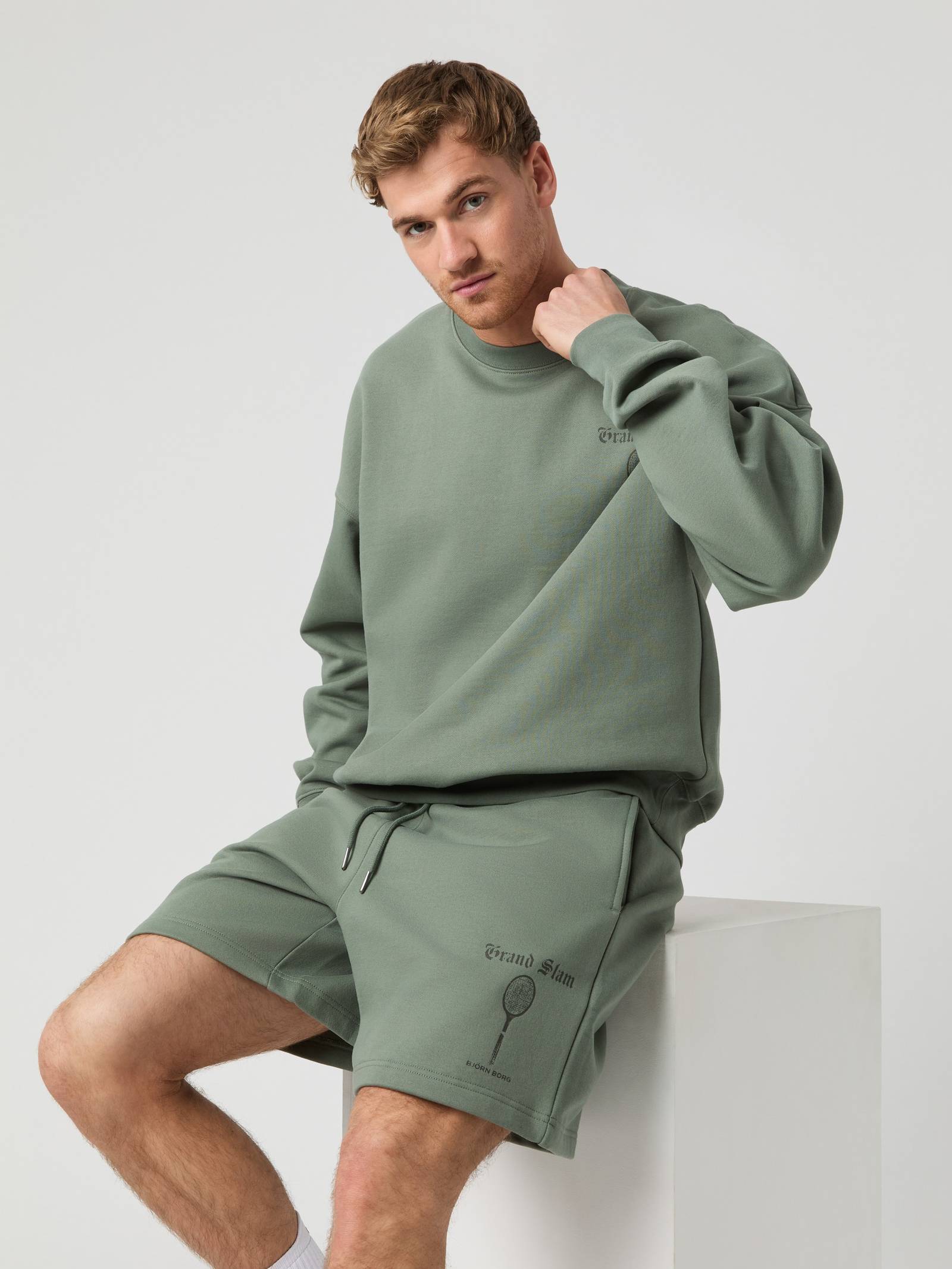 Ace Oversized Sweatshirt image 8