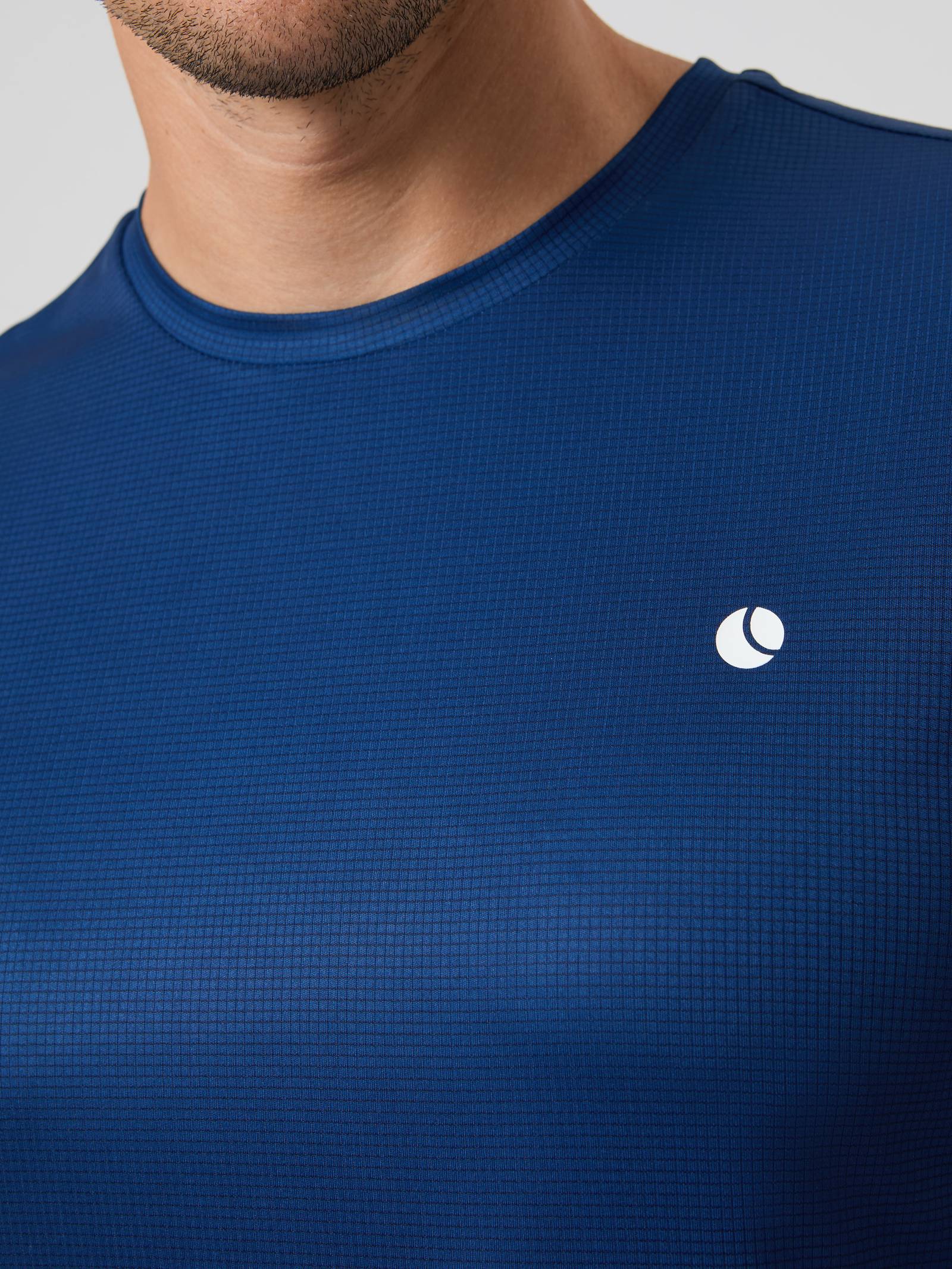 Ace Light T-Shirt image 5