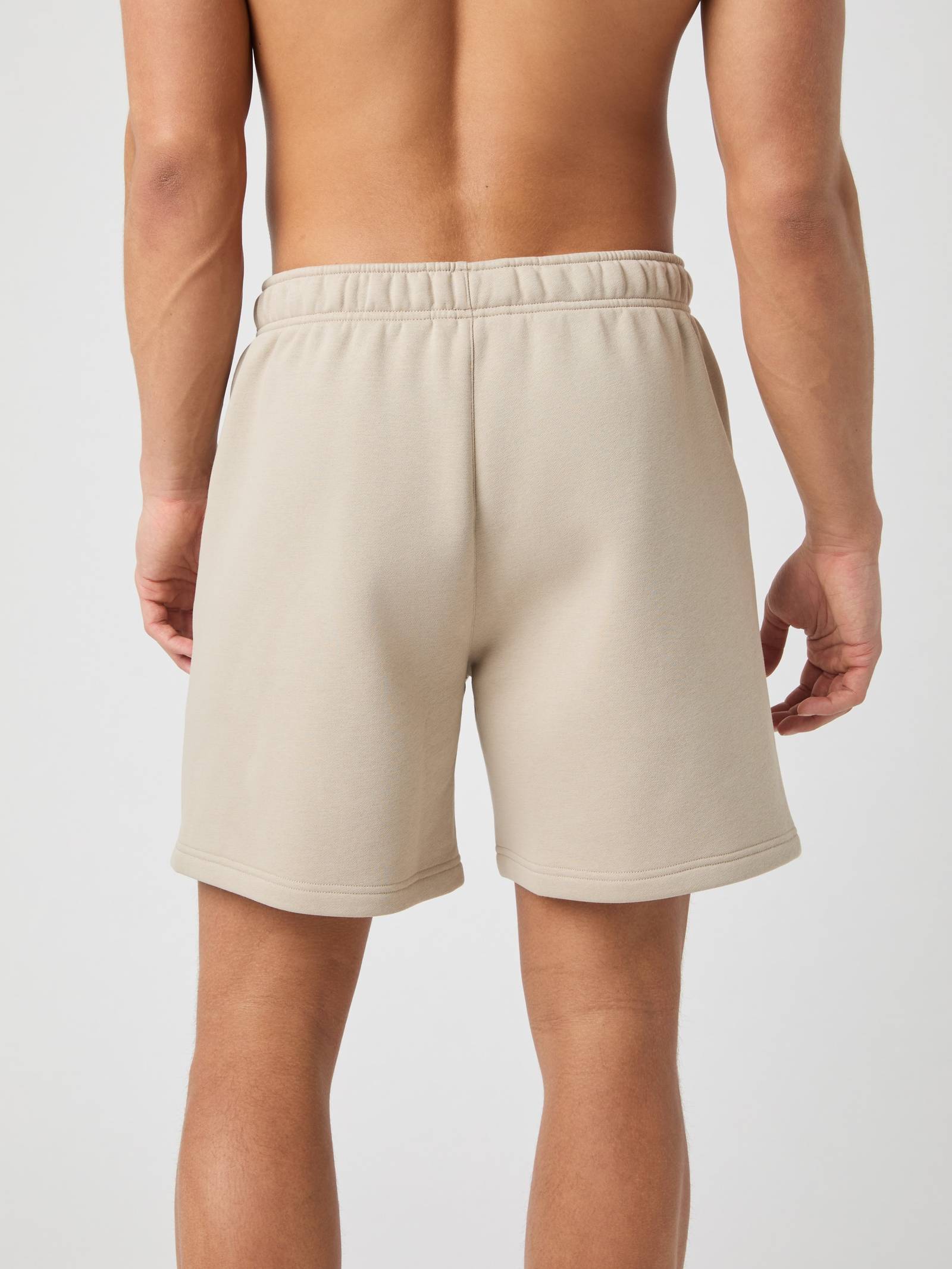 Centre Sweatshorts image 2