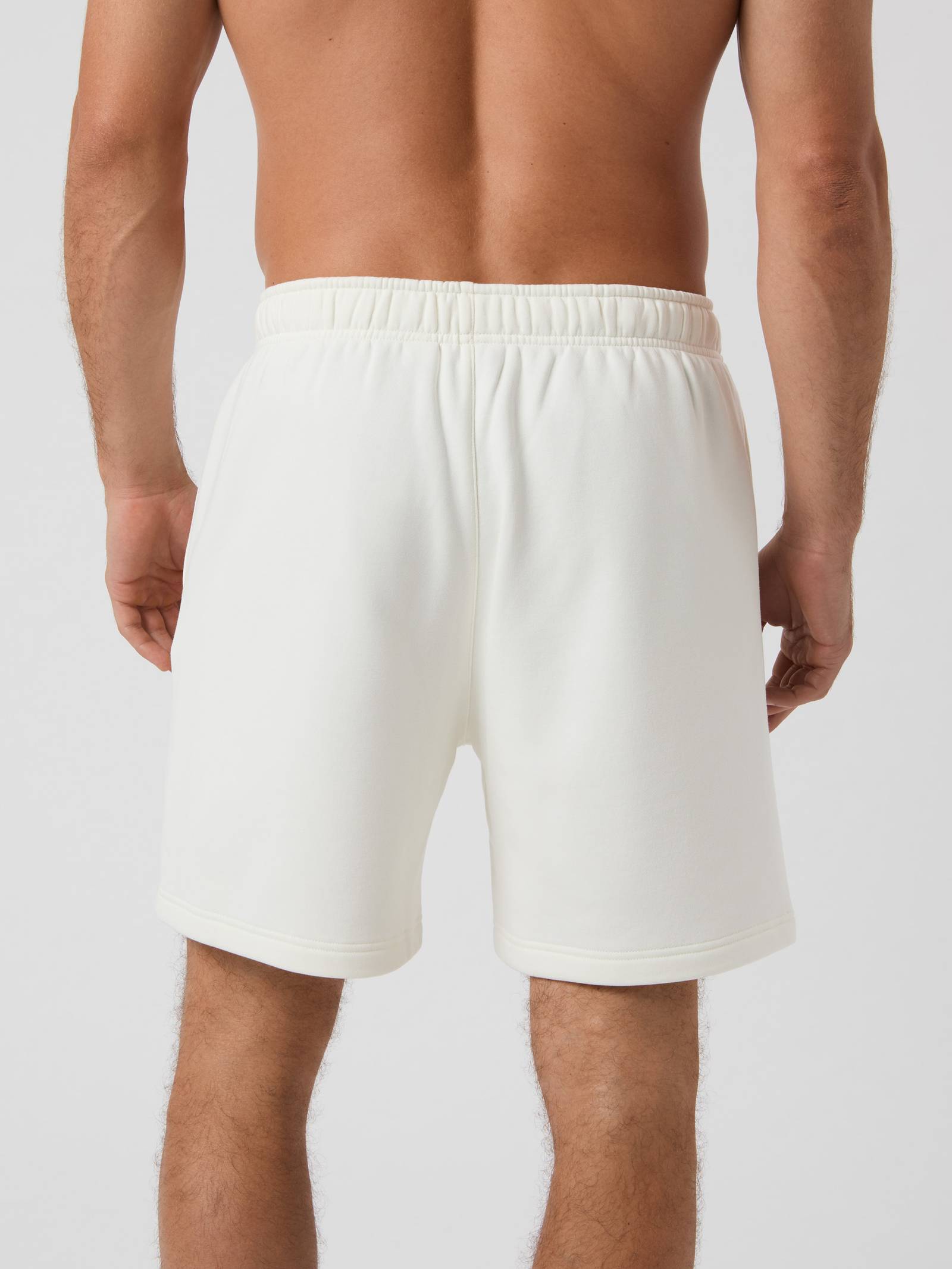 Centre Sweatshorts image 3