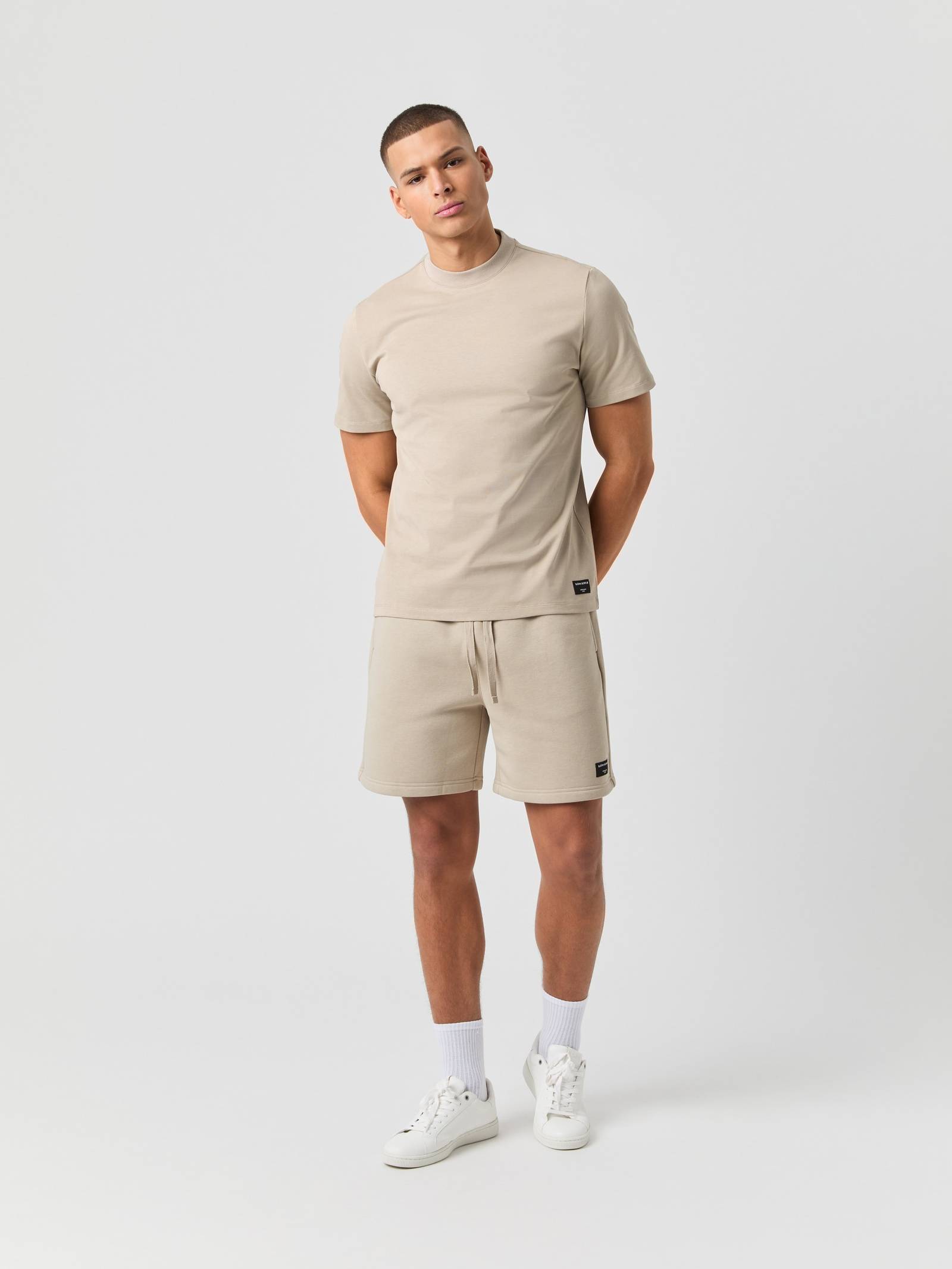 Centre Sweatshorts image 3