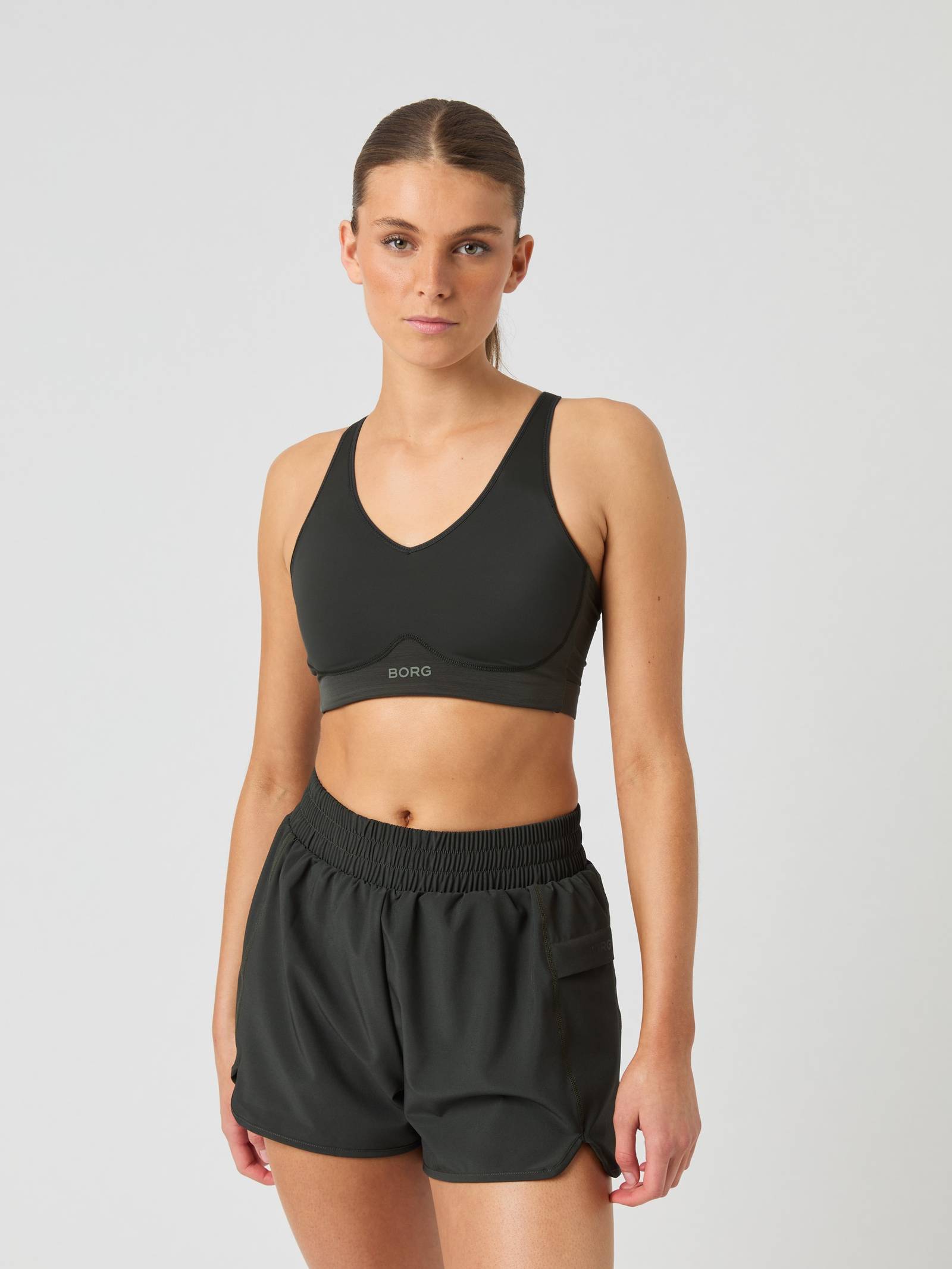 Borg Mid V Support Sports Bra image 3