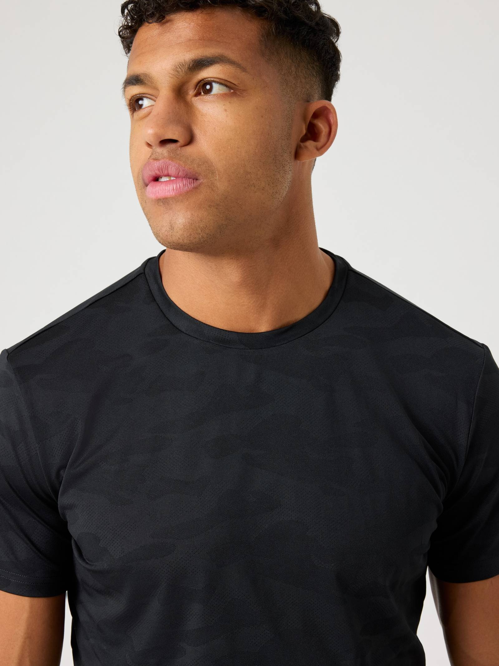 Borg Performance T-Shirt image 5