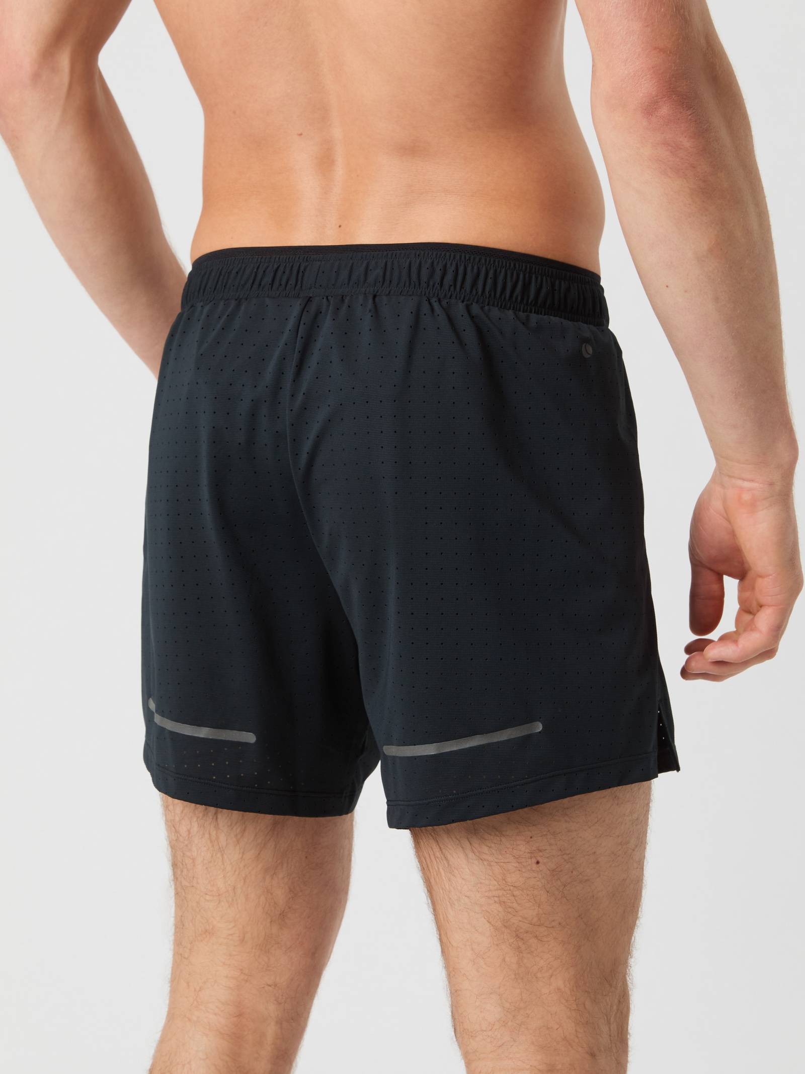 Borg Running Perforated 5' Shorts image 3