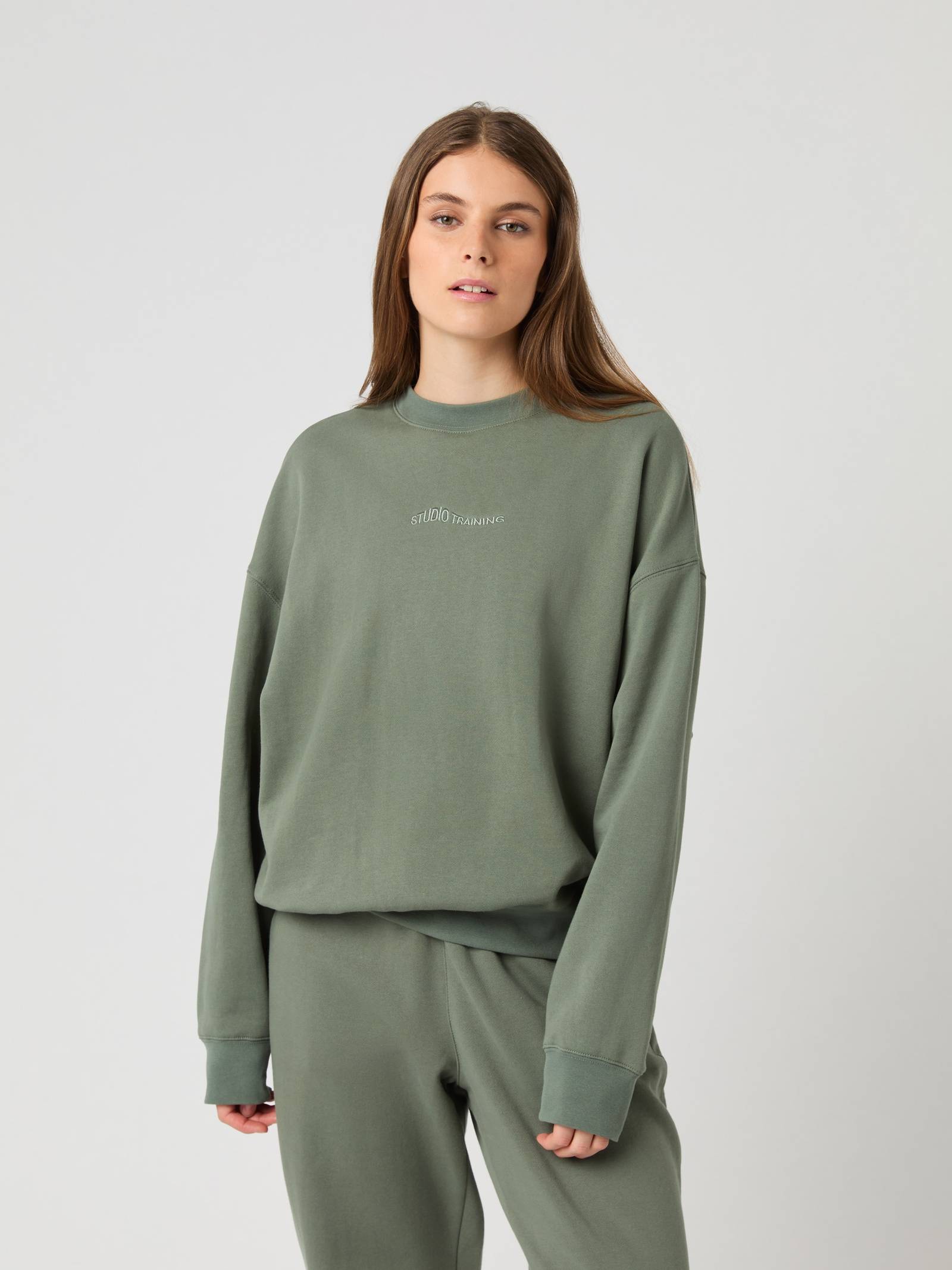 Studio Oversized Sweatshirt image 3