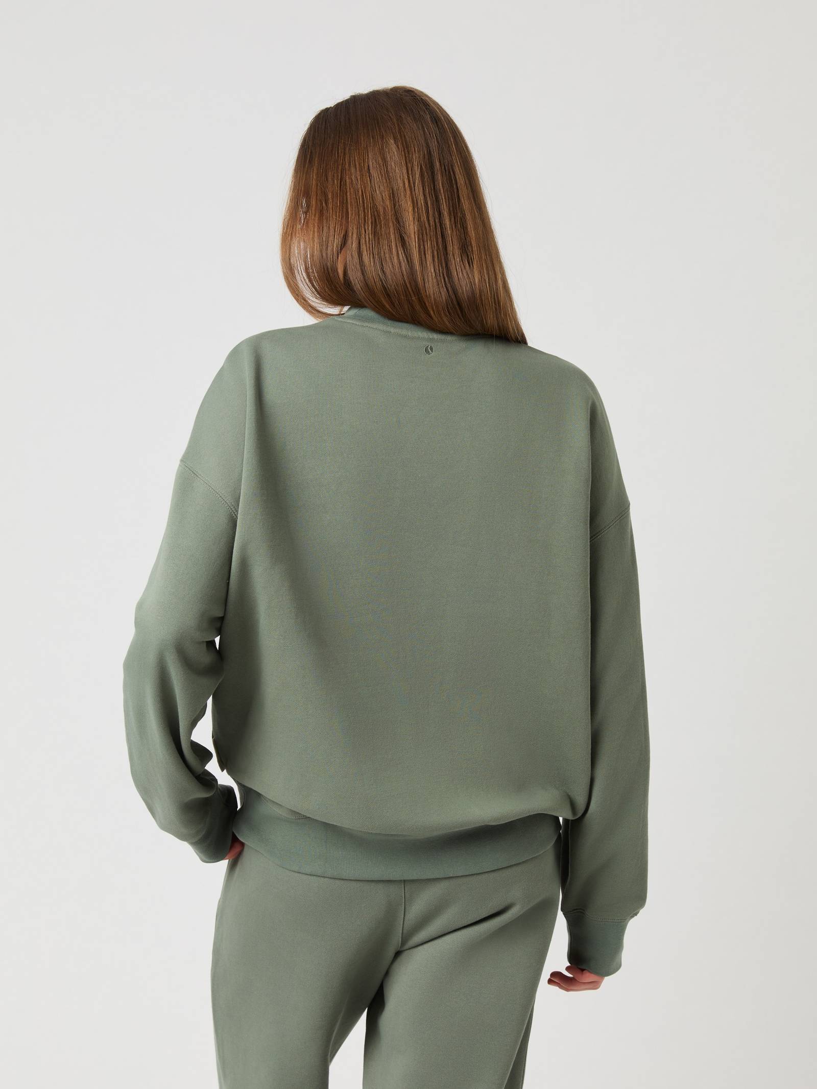 Studio Oversized Sweatshirt image 4