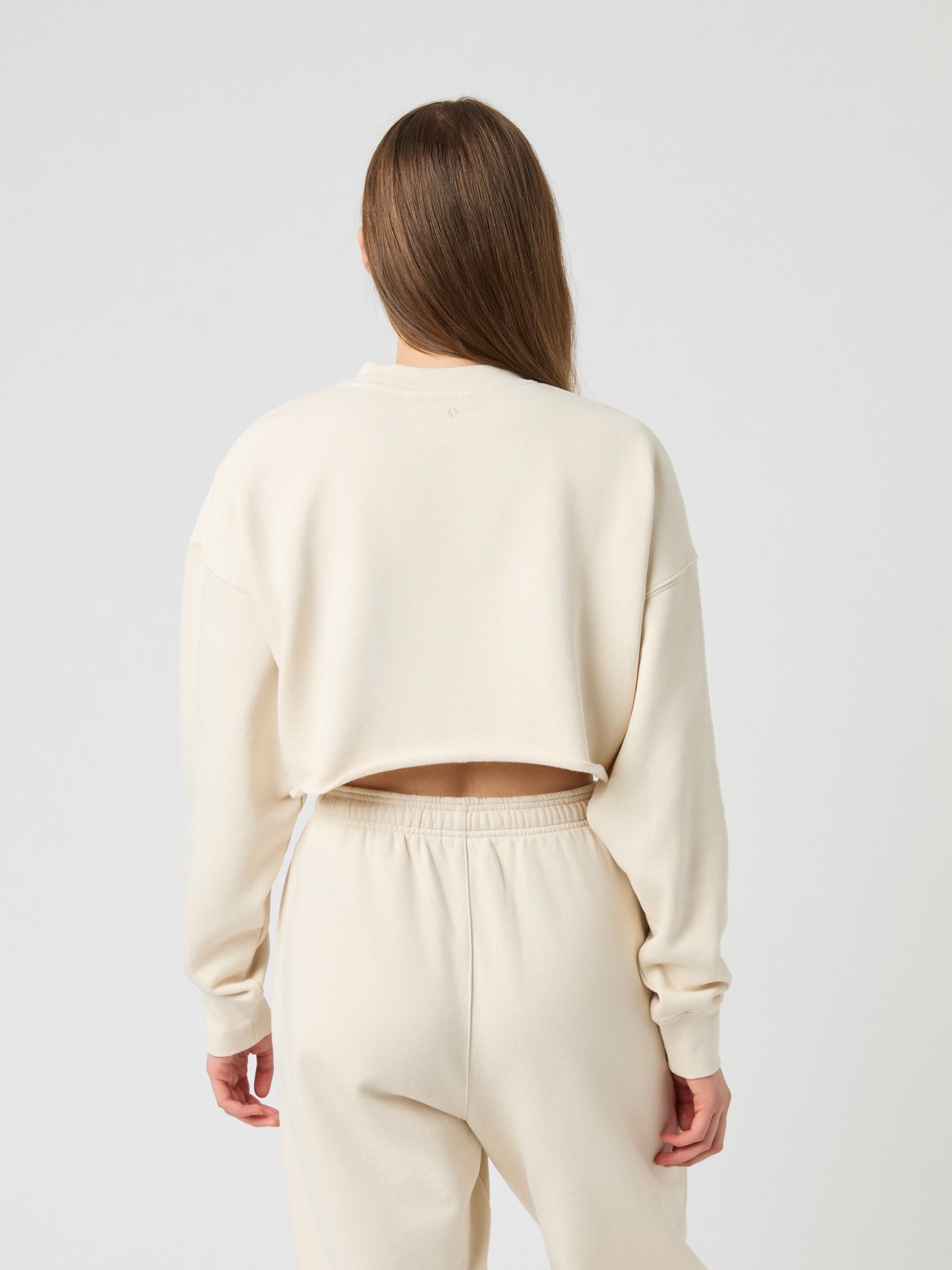 Studio Oversized Cropped Sweatshirt - Women - Birch | Björn Borg