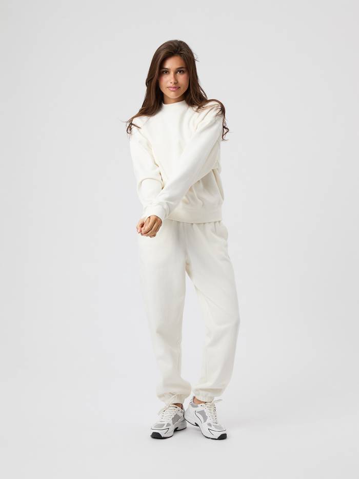 Studio Oversized Sweatpants