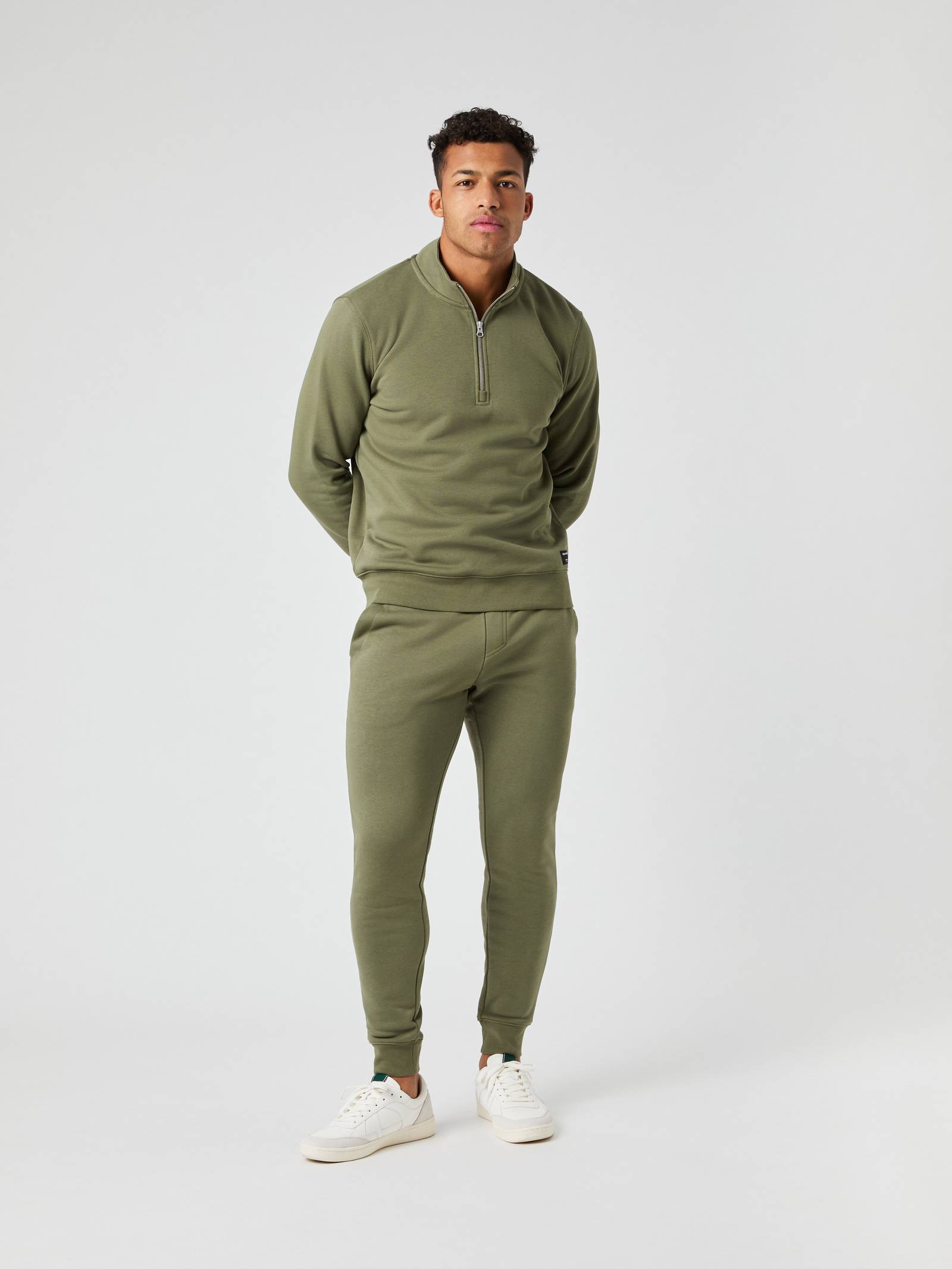 Centre Half Zip image 3