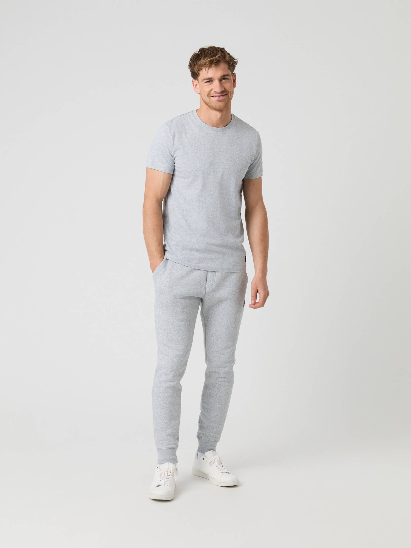 Centre Tapered Sweatpants image 3