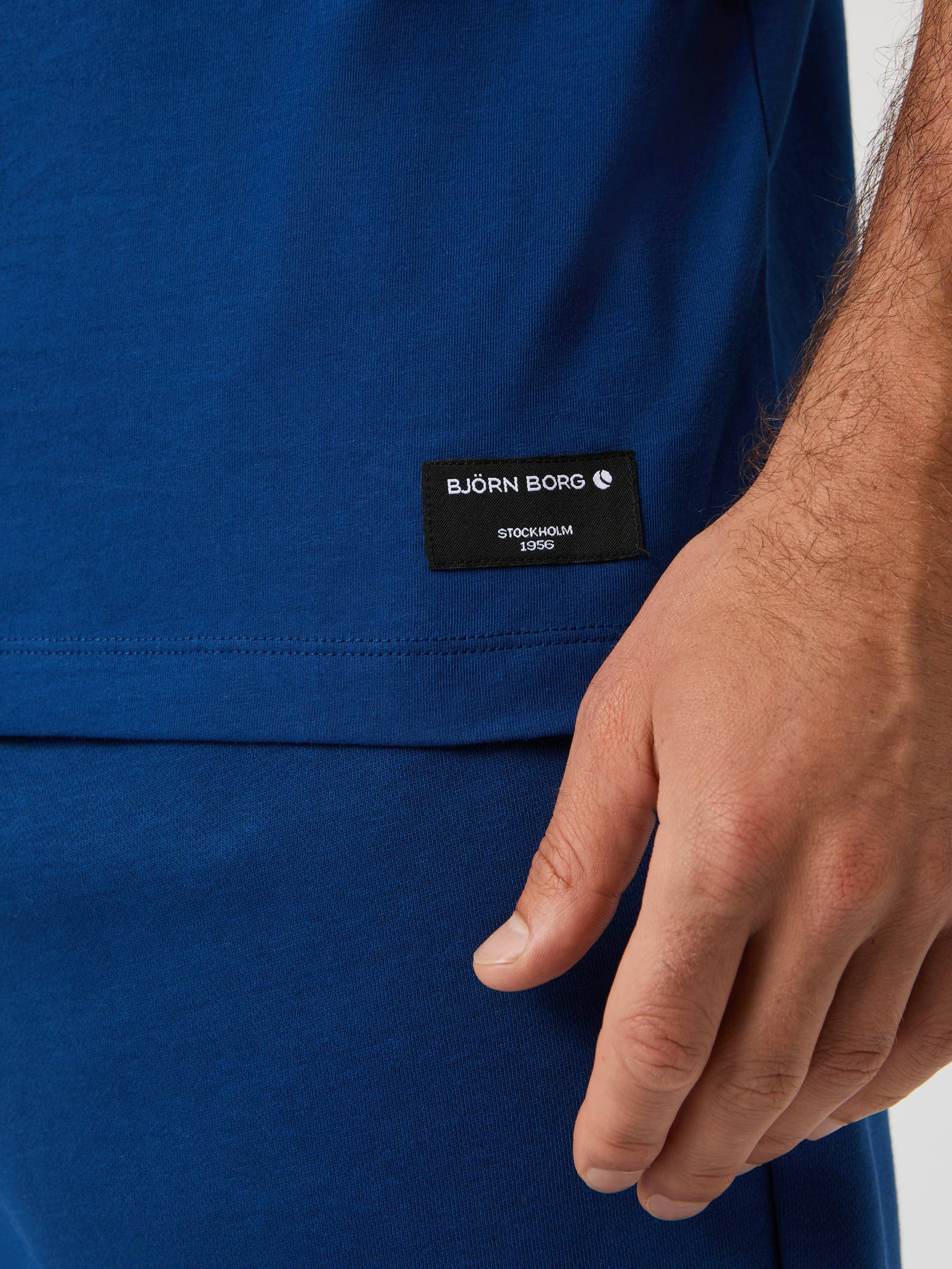 Centre T-Shirt image 4