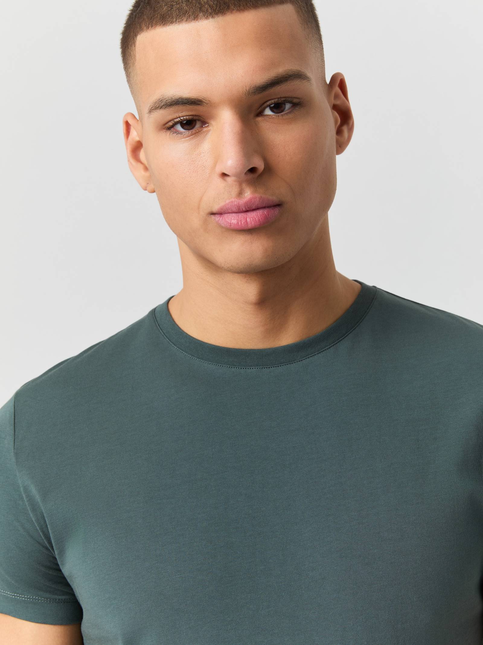 Centre T-Shirt image 4