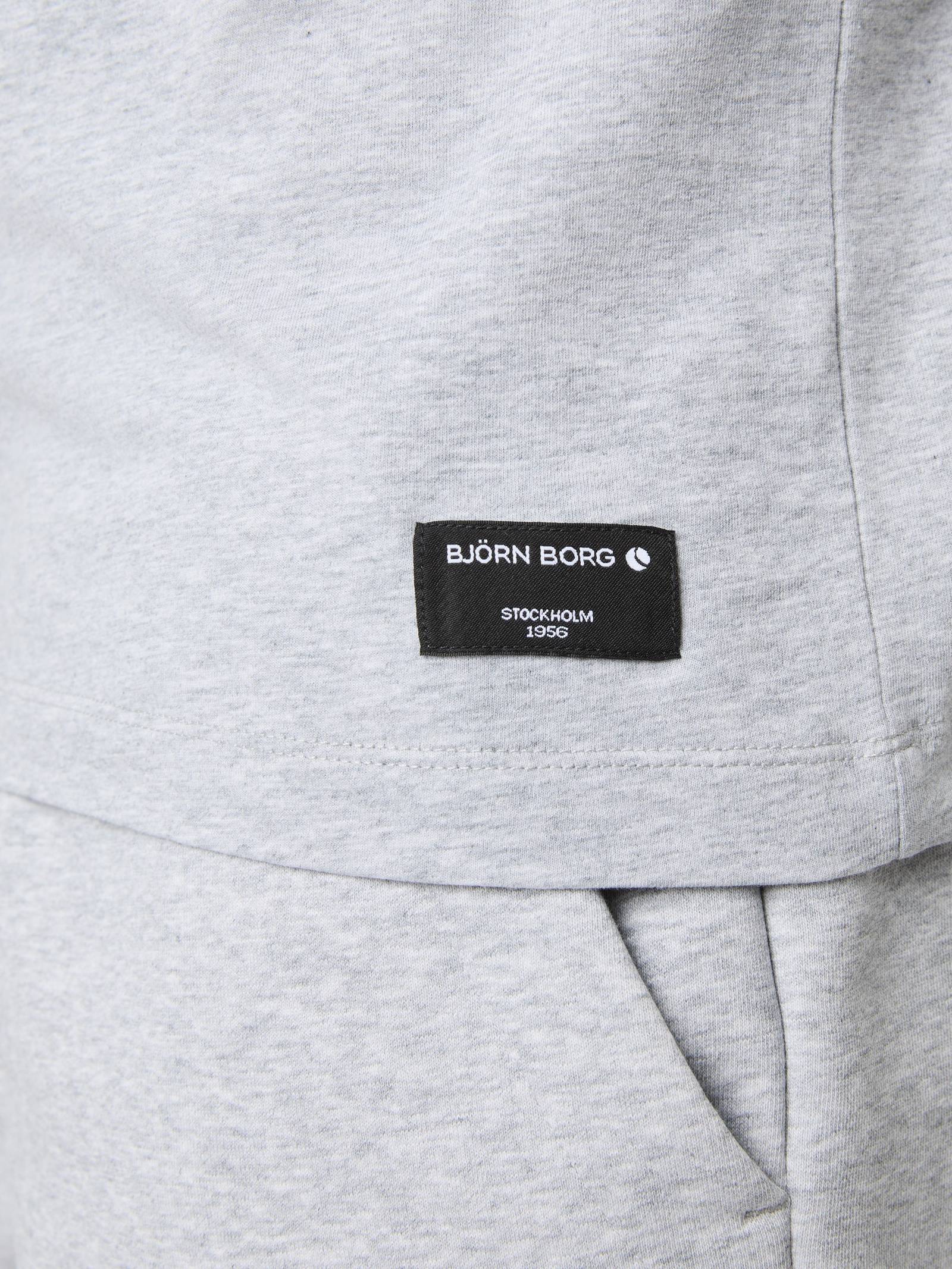 Centre T-Shirt image 4