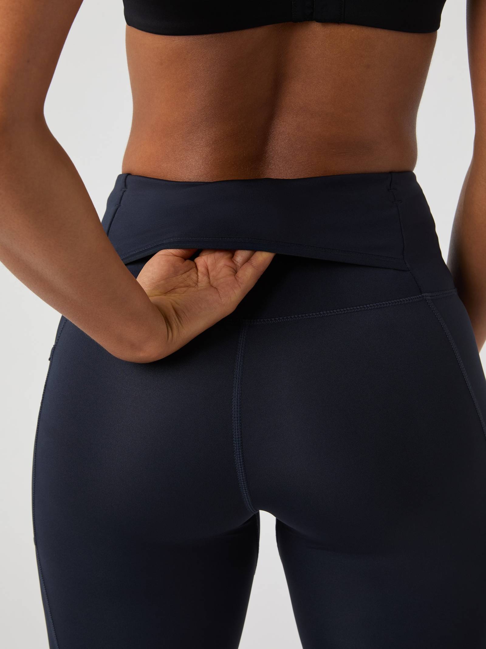 Ace Pocket Tights image 4