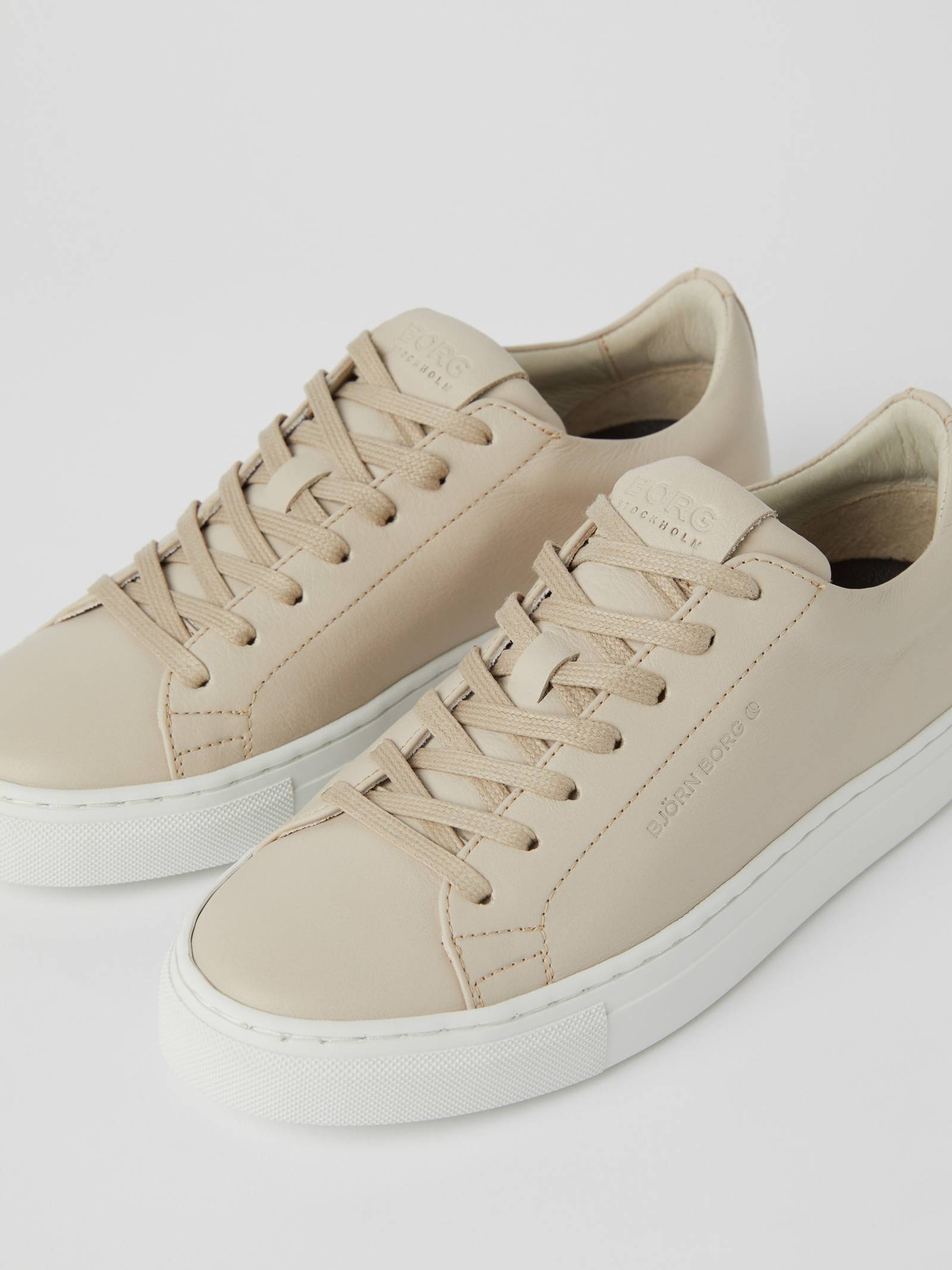 Womens Leather sneakers Sl100 image 3