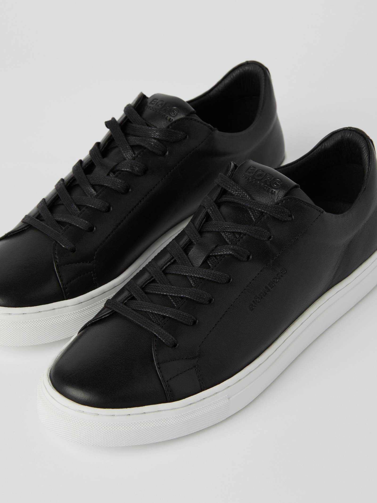 Women's Classic Leather Sneakers image 3