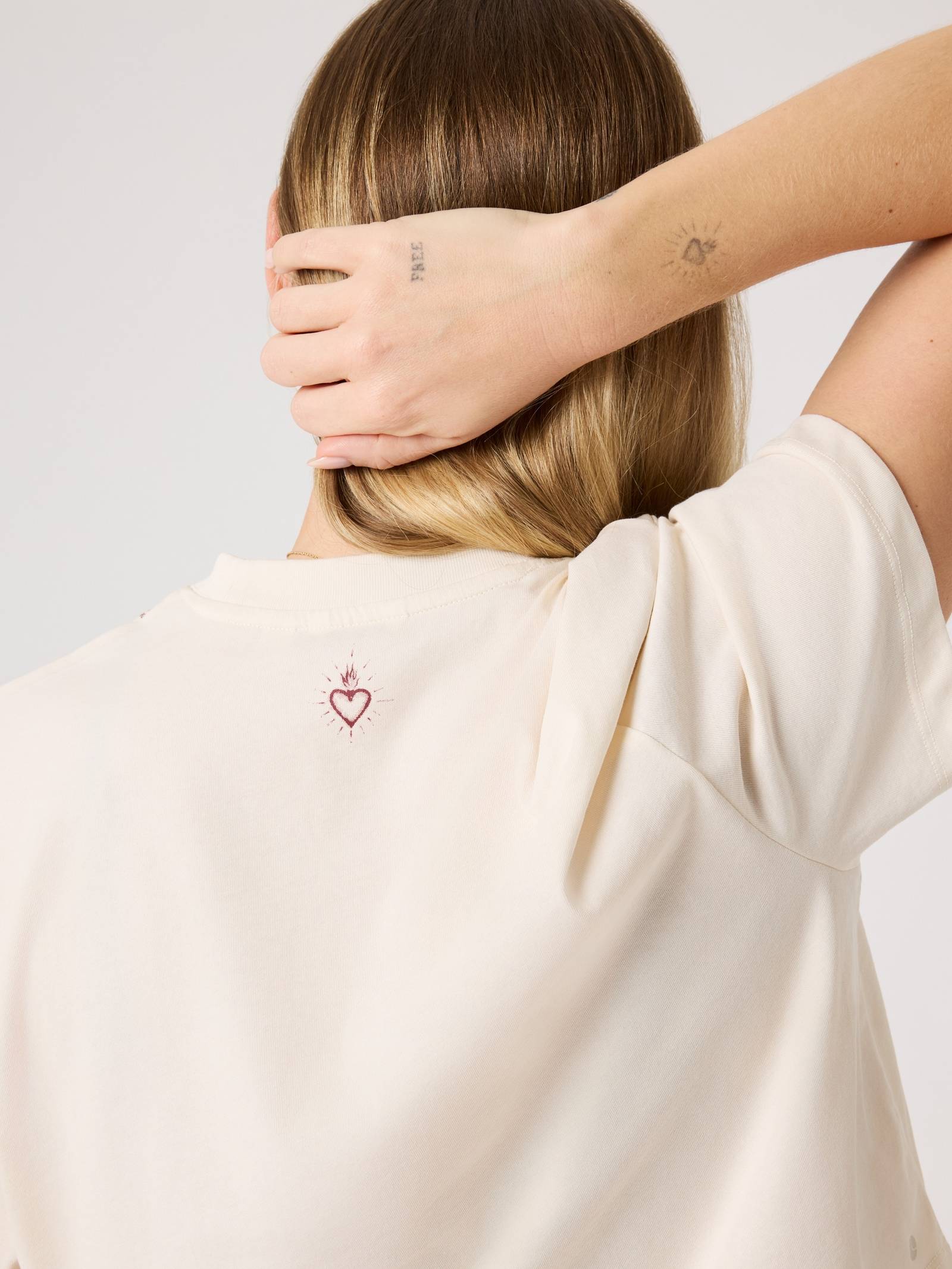 Jessie Jazz Oversized Cropped T-Shirt image 5