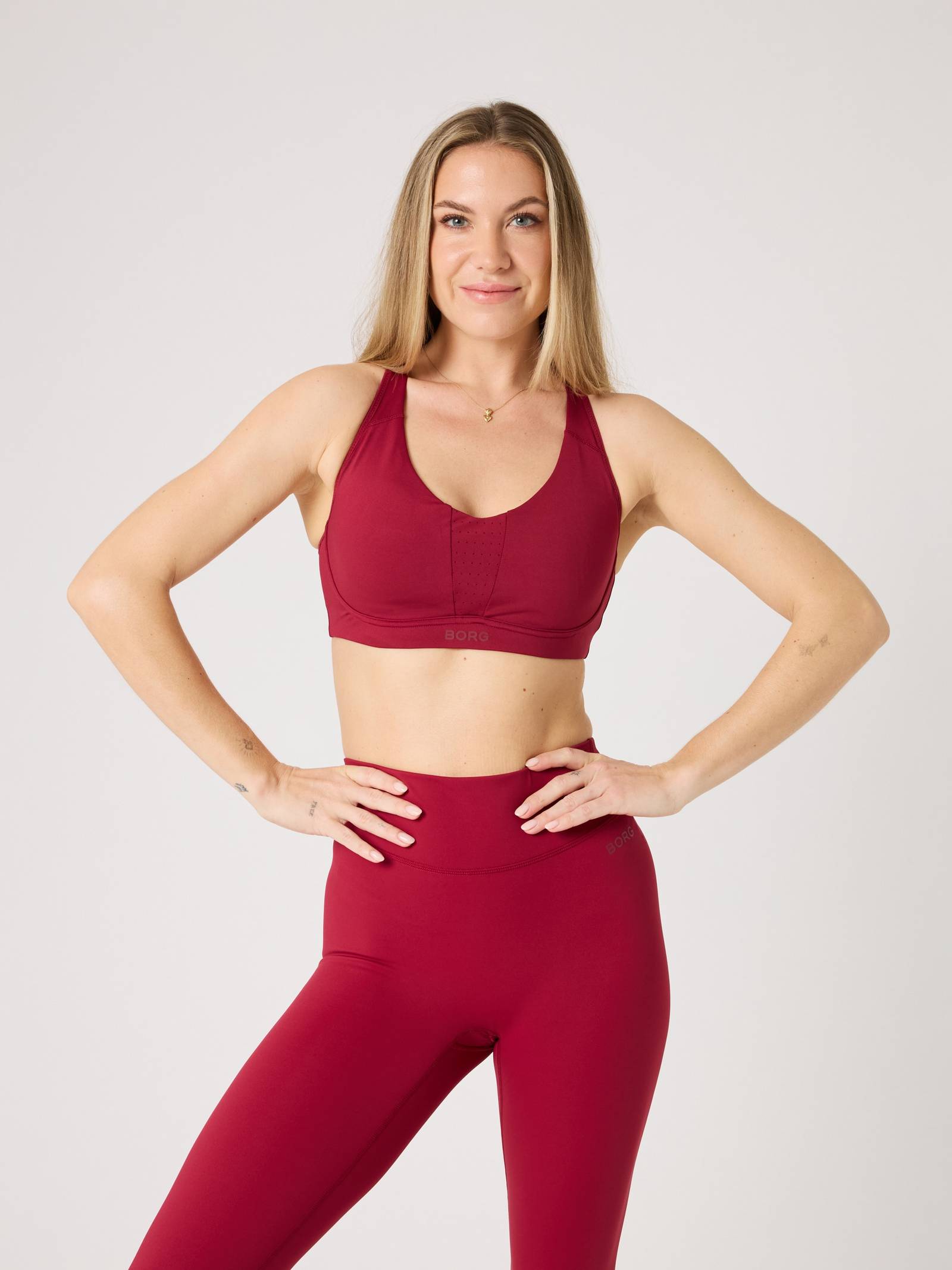 Jessie Jazz Reform Sports Bra image 2