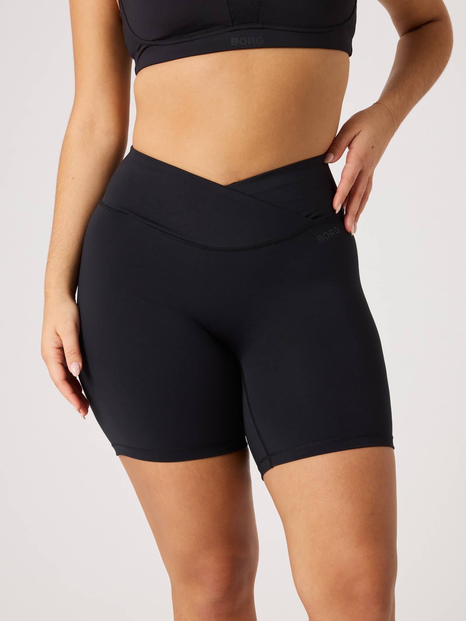 Jessie Jazz Cross Shorts image 10