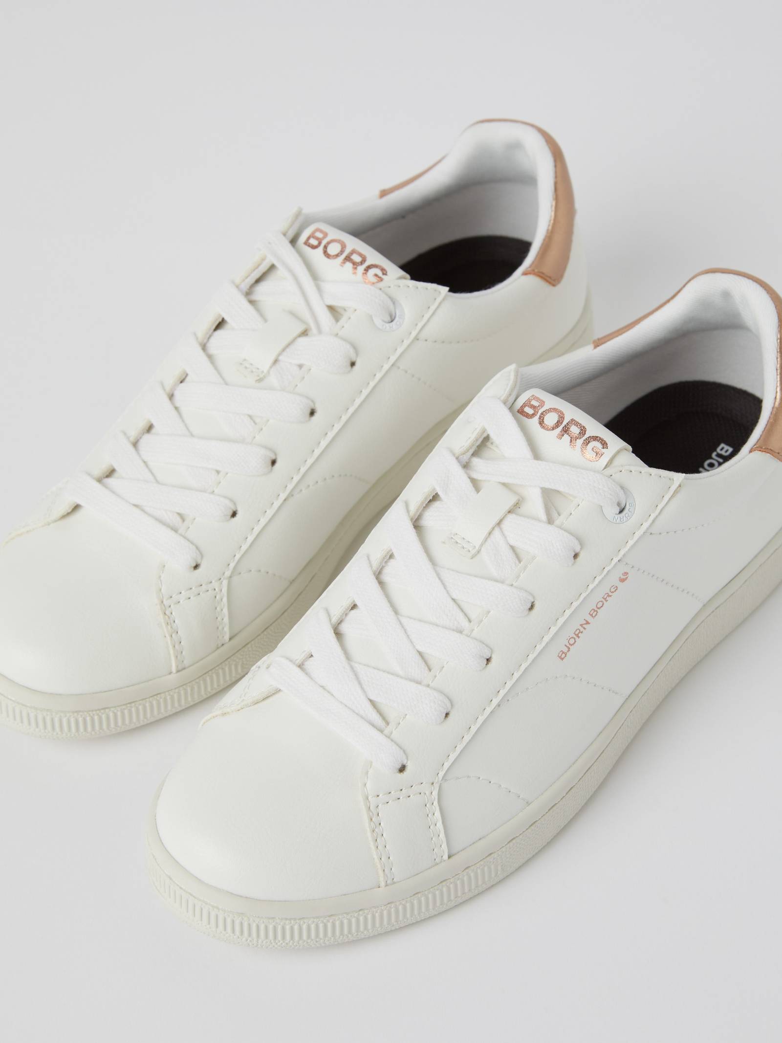 Womens Sneakers T305 image 3