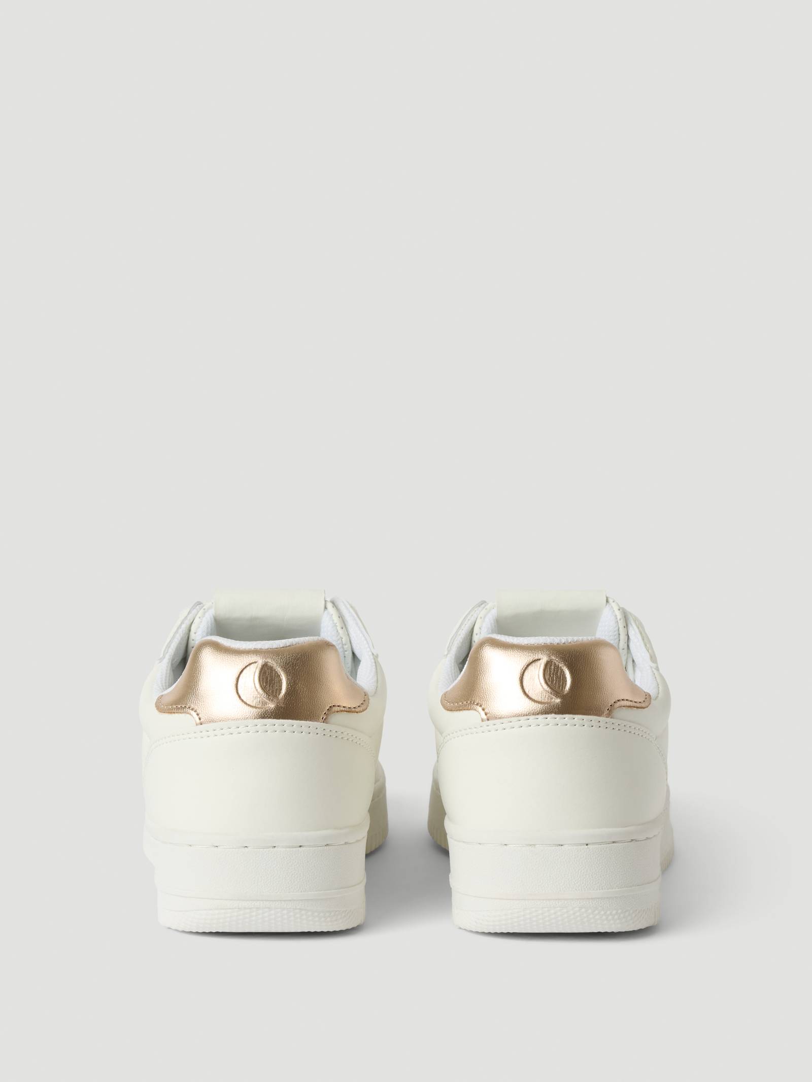 Women’s Sneakers T2020 image 3