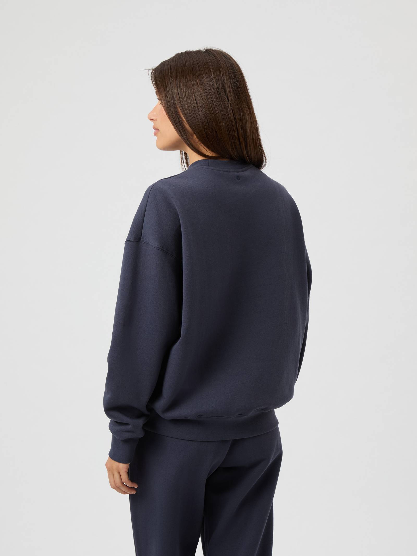 Studio Oversized Sweatshirt image 3
