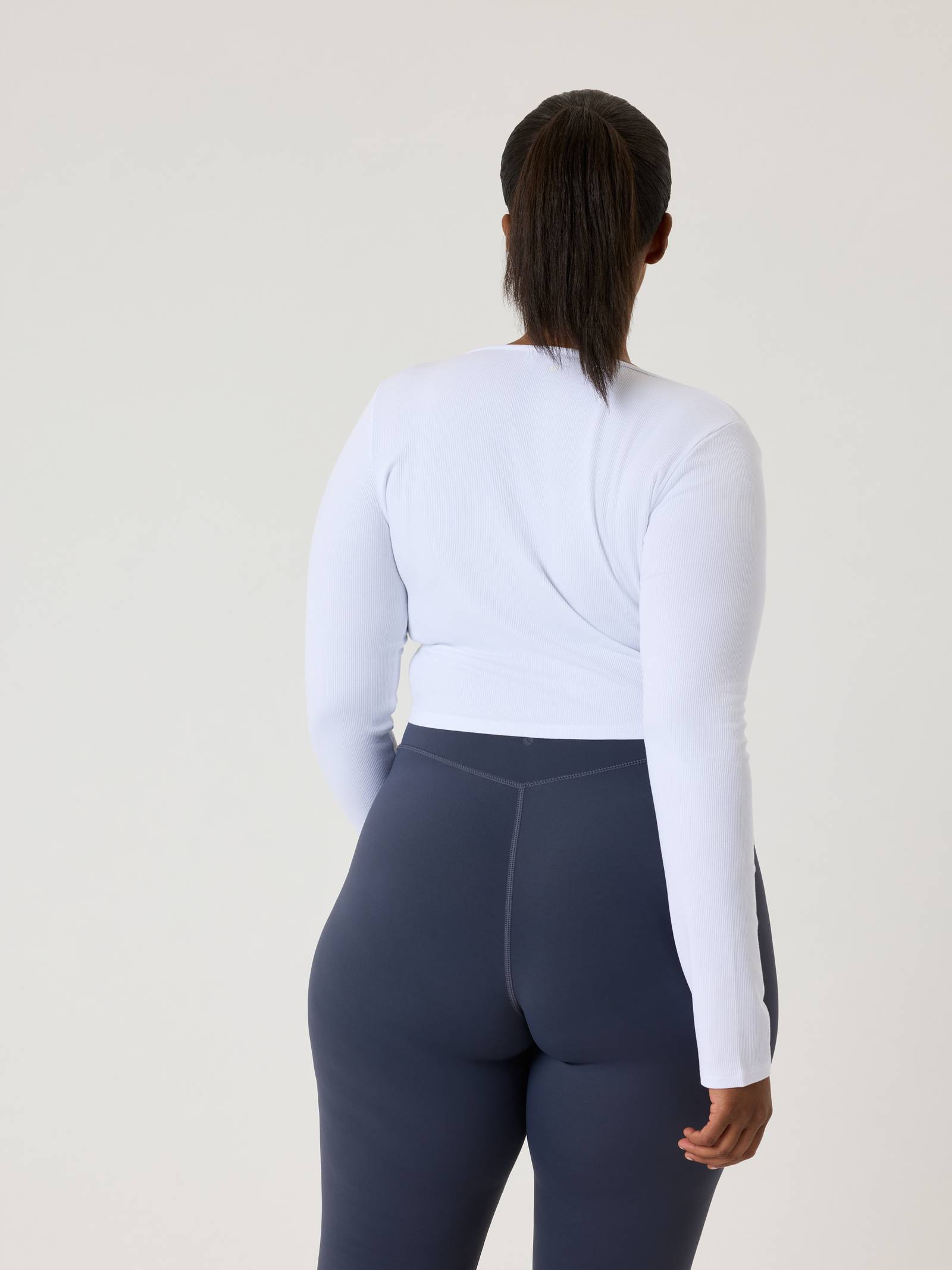 Alice Stenlöf Cropped Rib Cardigan image 10