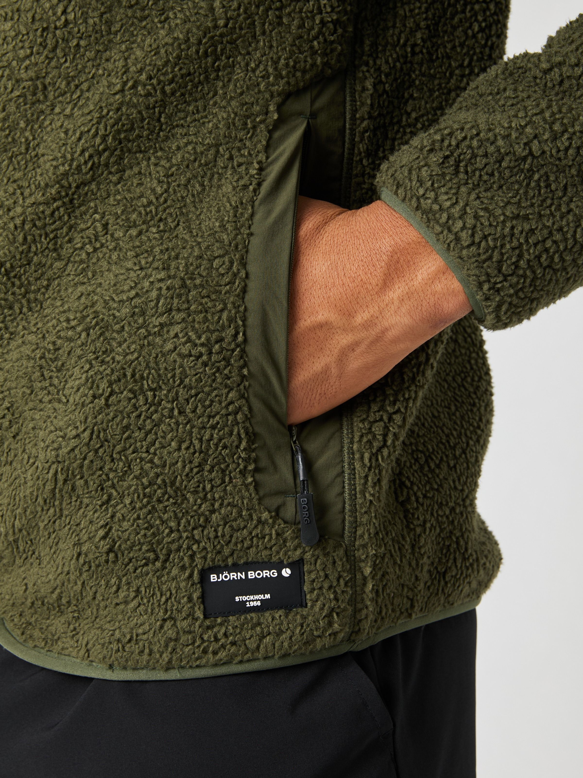 Centre Pile Jacket - Men - Forest Night | Björn Borg