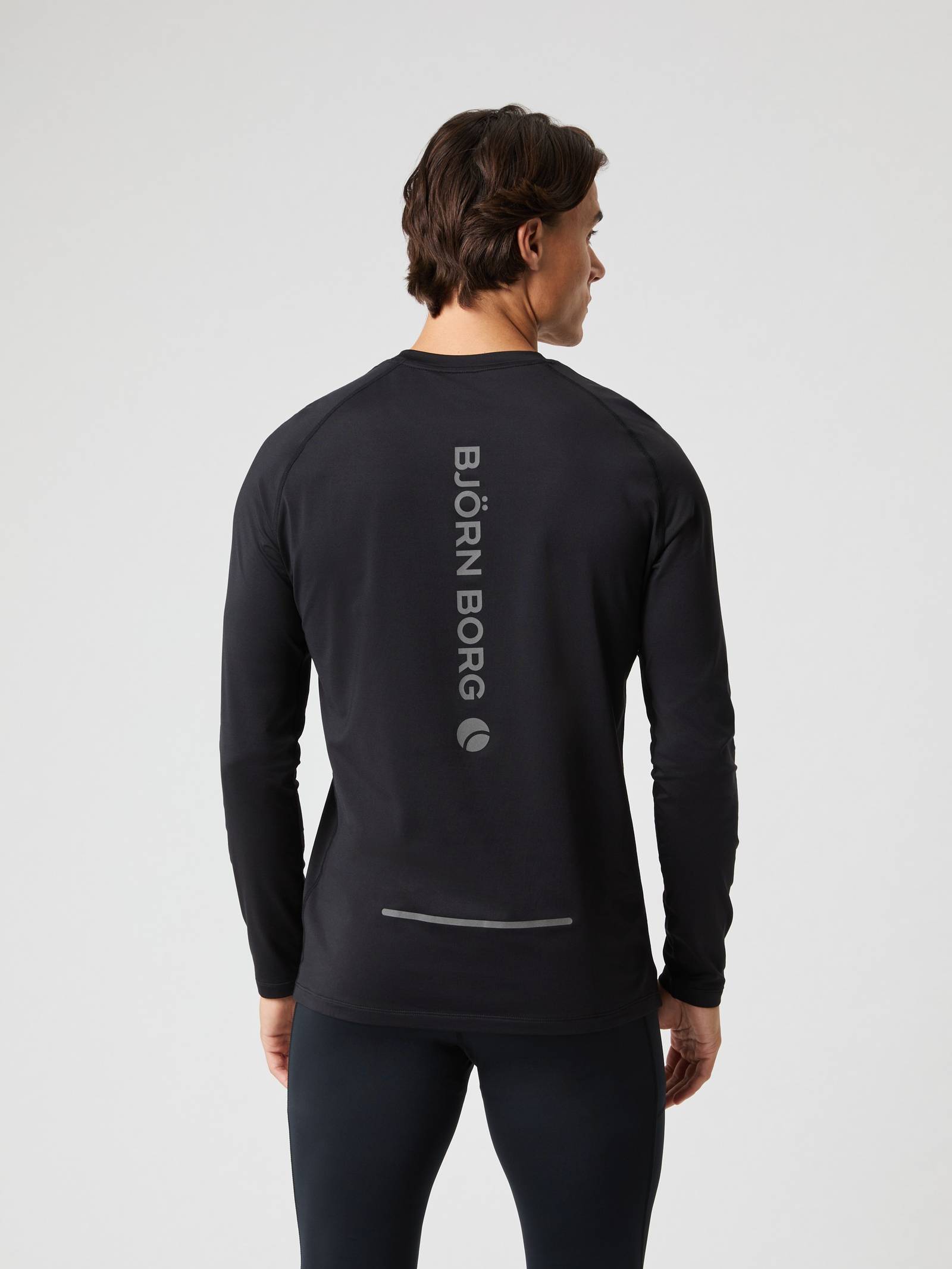 Borg Performance Long Sleeve Brushed T-Shirt image 2