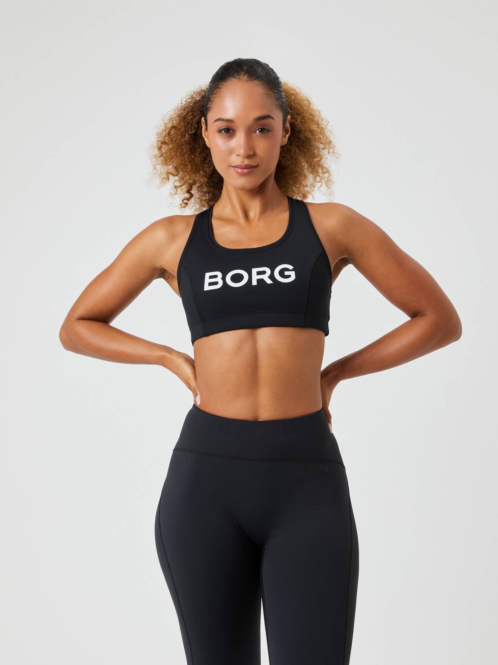 Borg Mid Support Sports Bra image 3