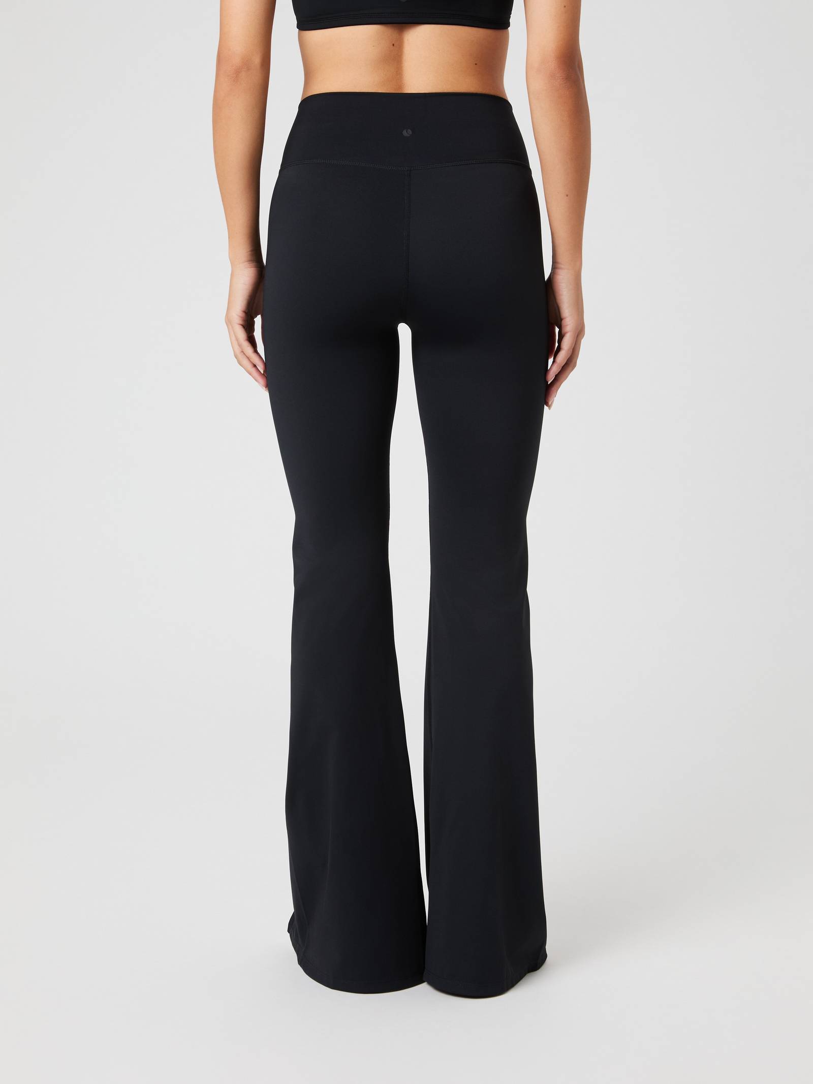 Studio Flared Slit Tights image 4