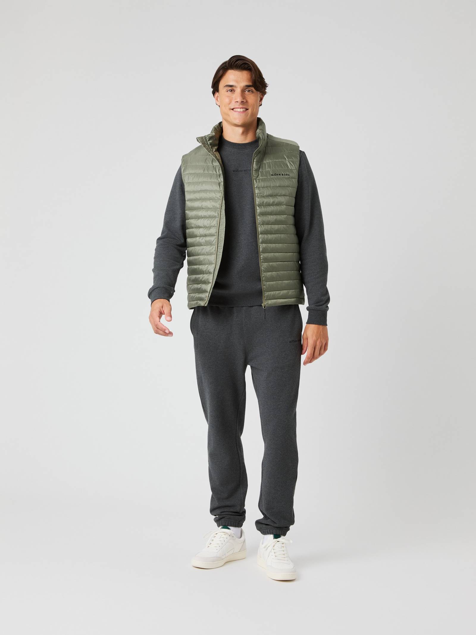 Borg Light Padded Vest image 4