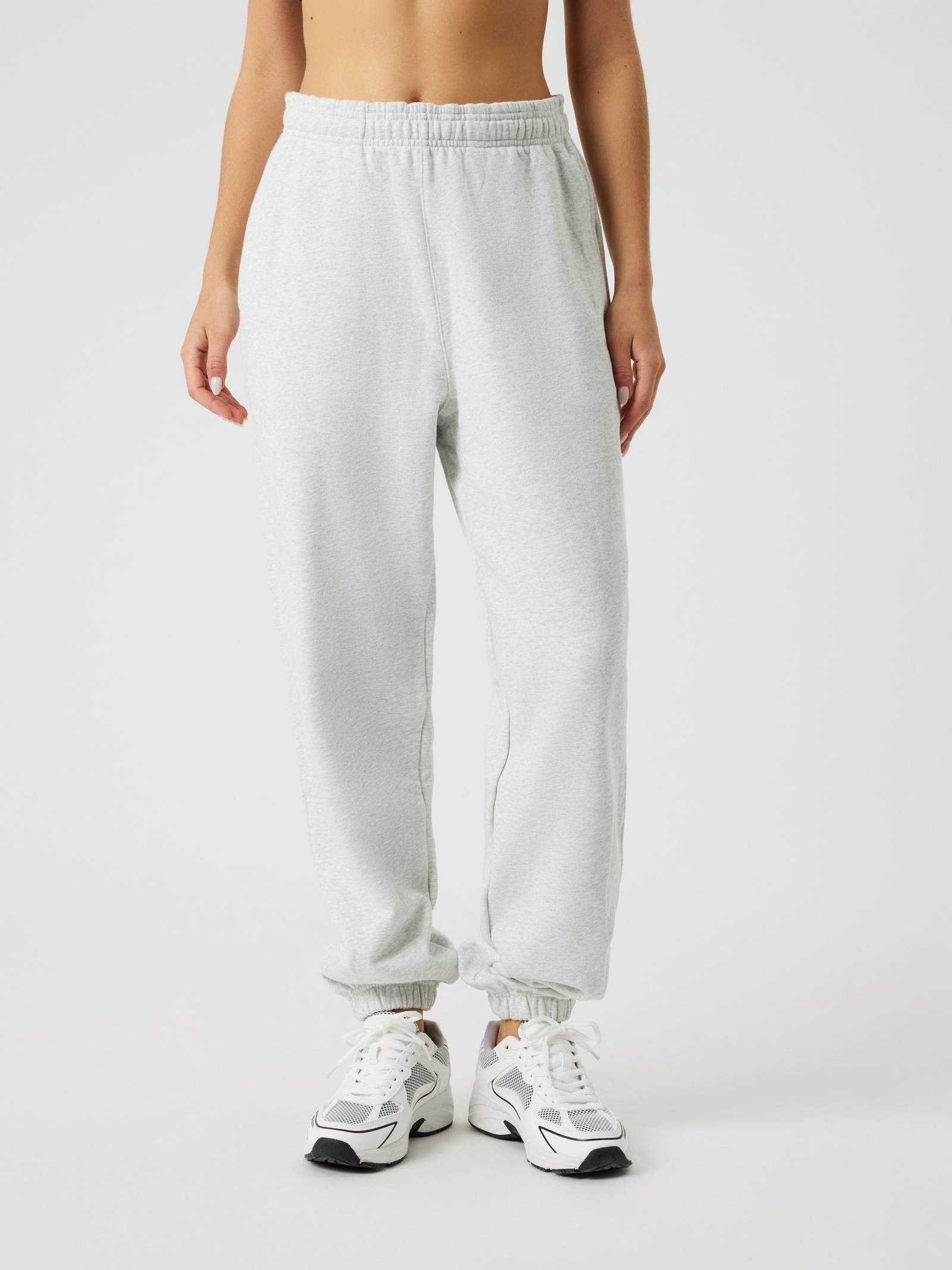 Björn Borg - Studio Oversized Sweatpants Ultra Light Grey Melange Dam - Image 1
