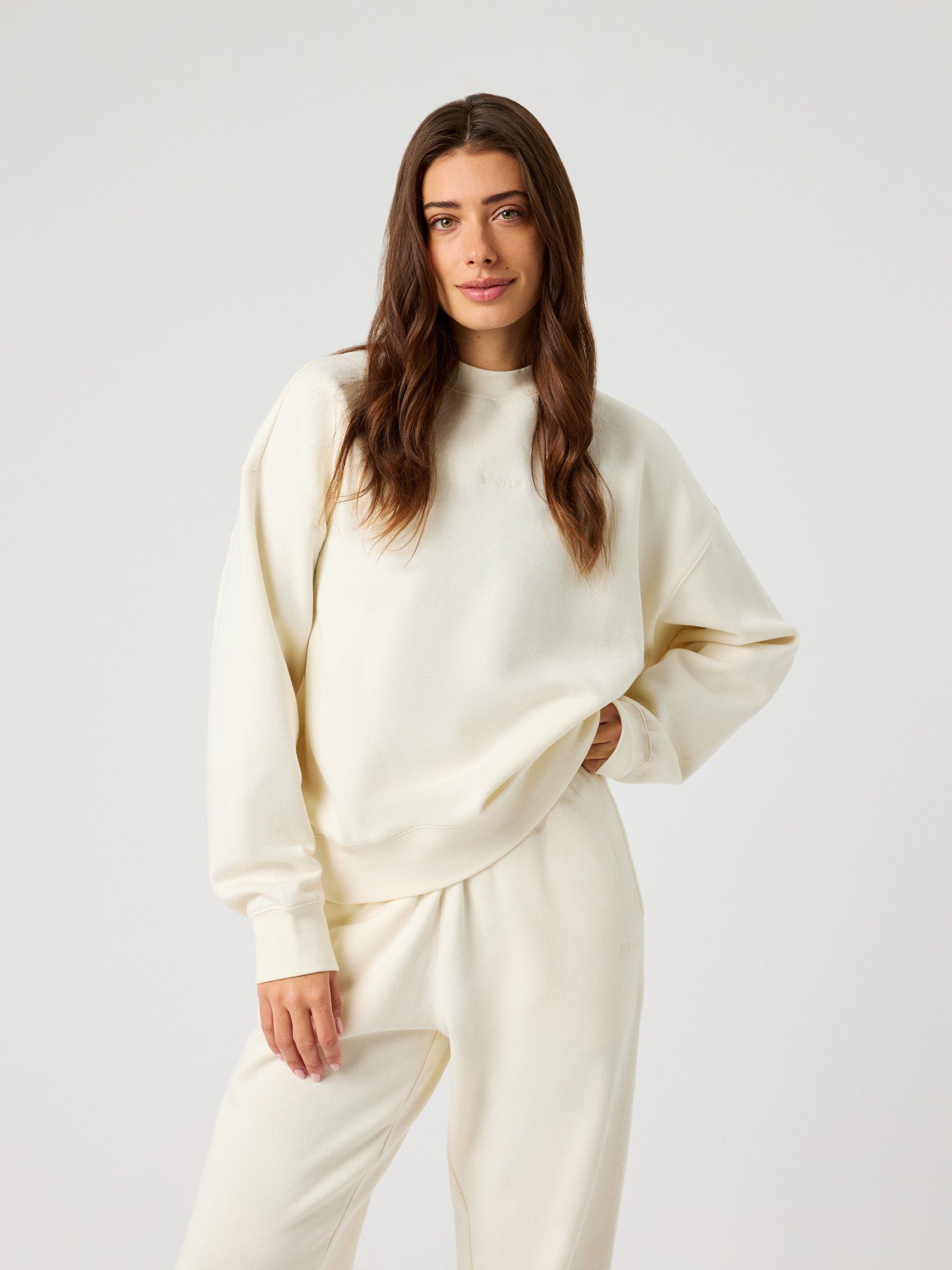 Studio Oversized Sweatpants - Women - Tofu | Björn Borg