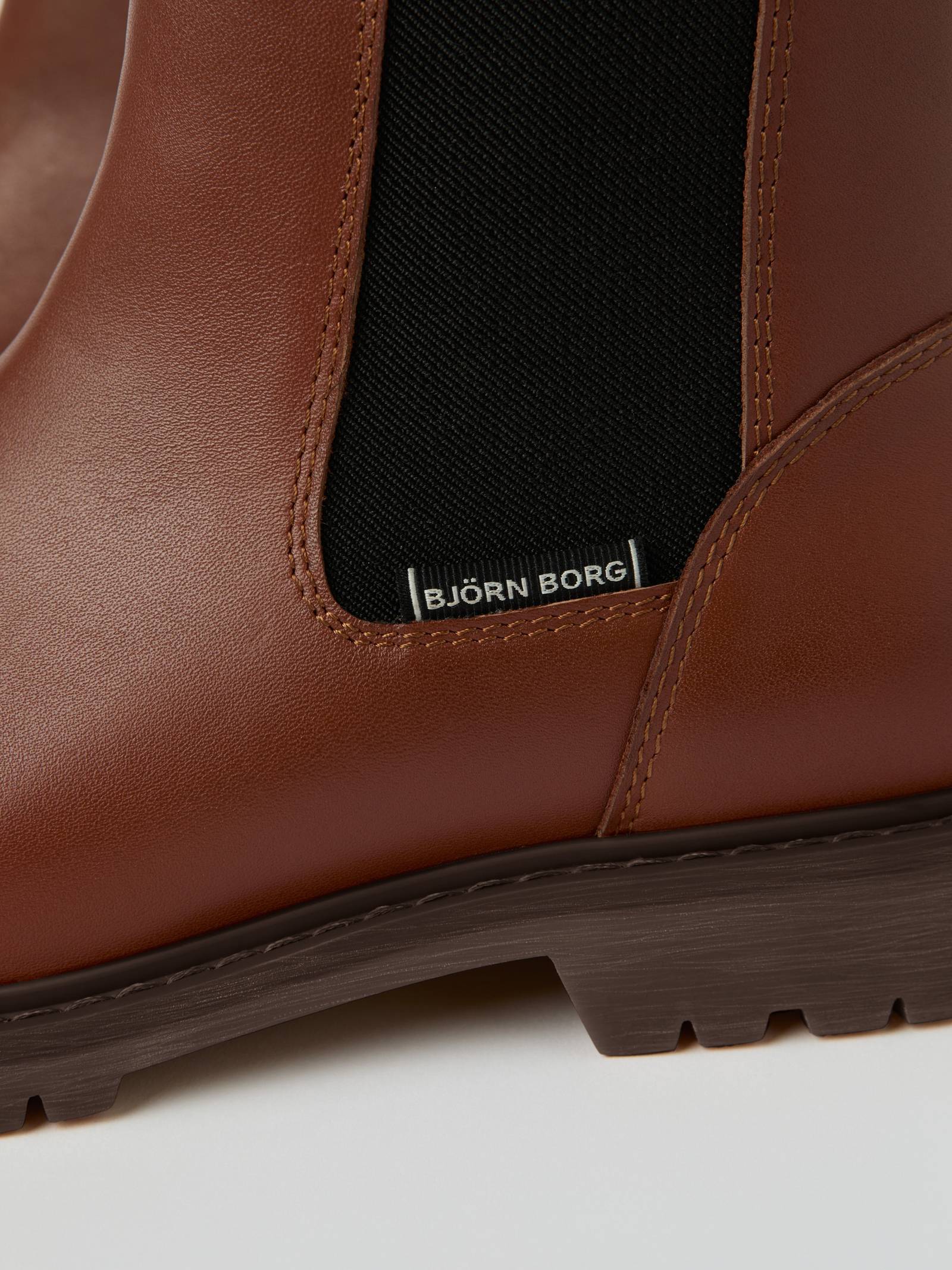 Men's Chelsea Boots image 4