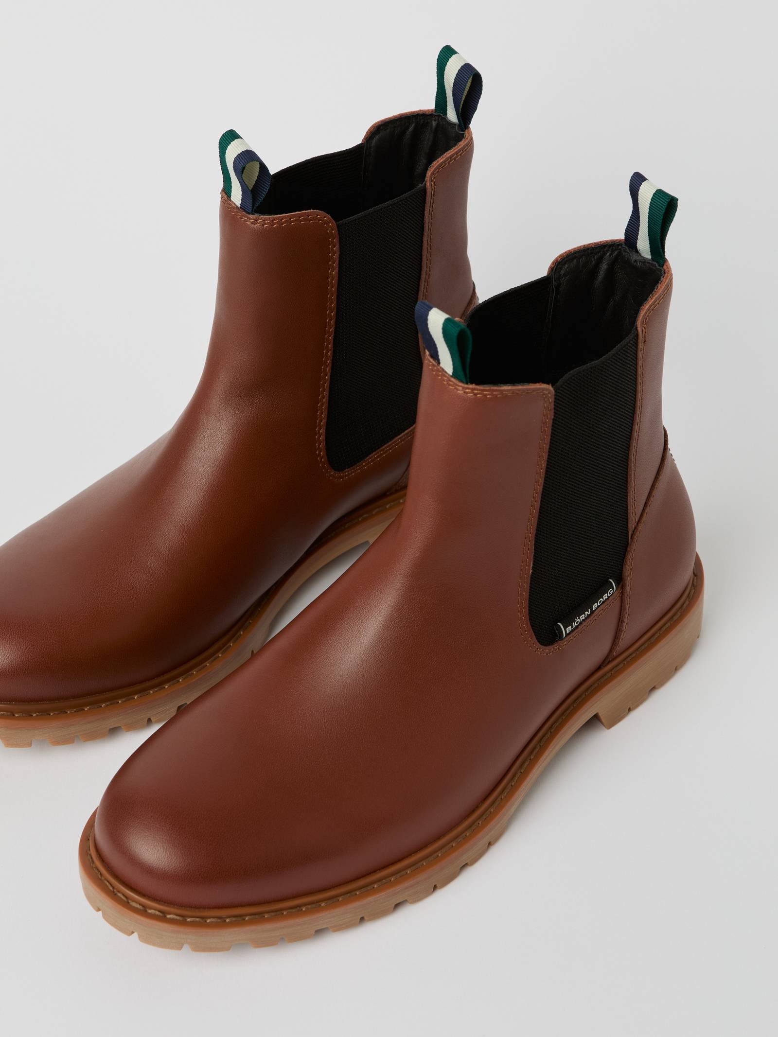 Men's Chelsea Boots image 2