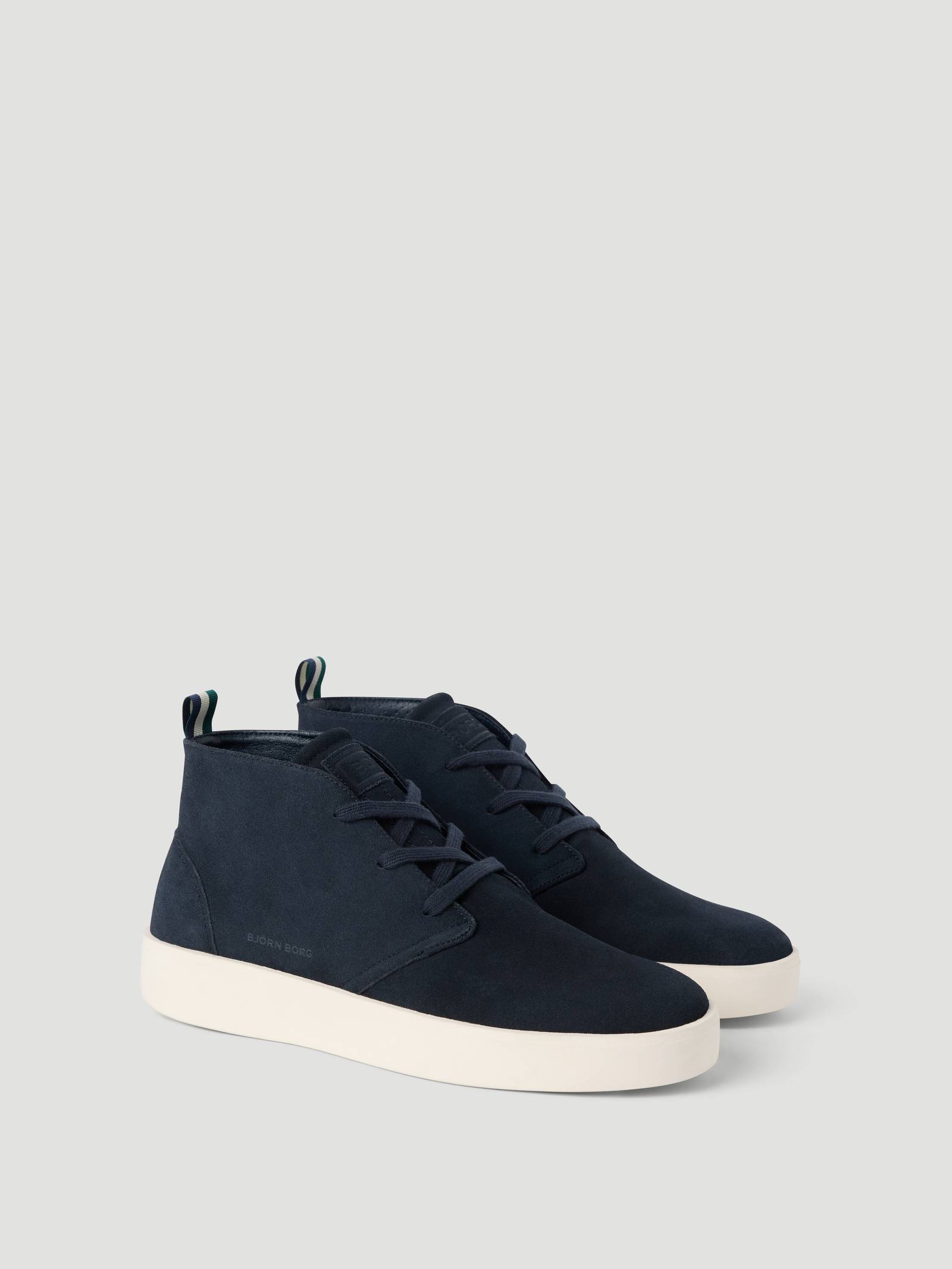Men's Desert Chukka Sneakers image 1