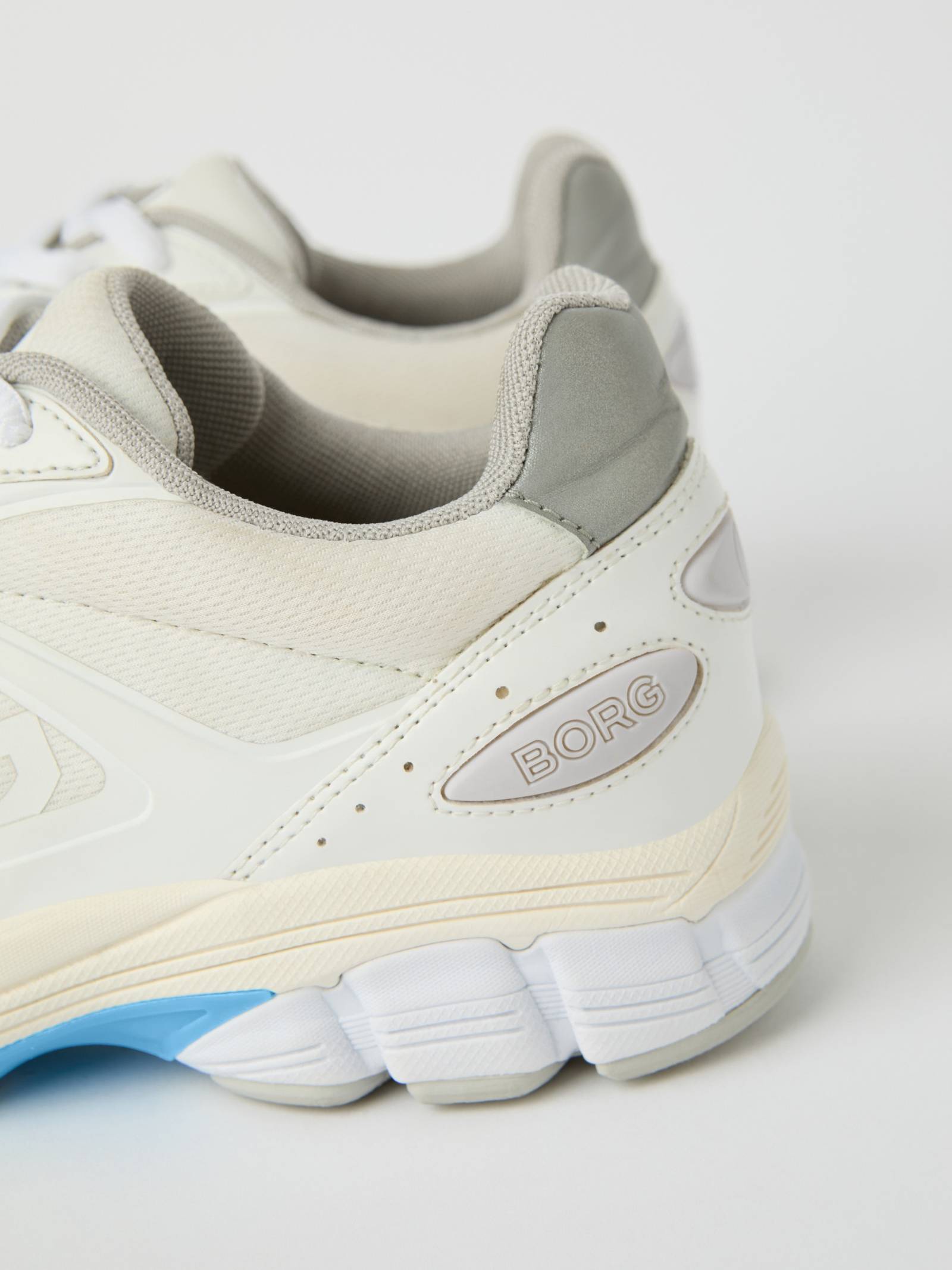 Women's Prime Tech Sneakers image 5