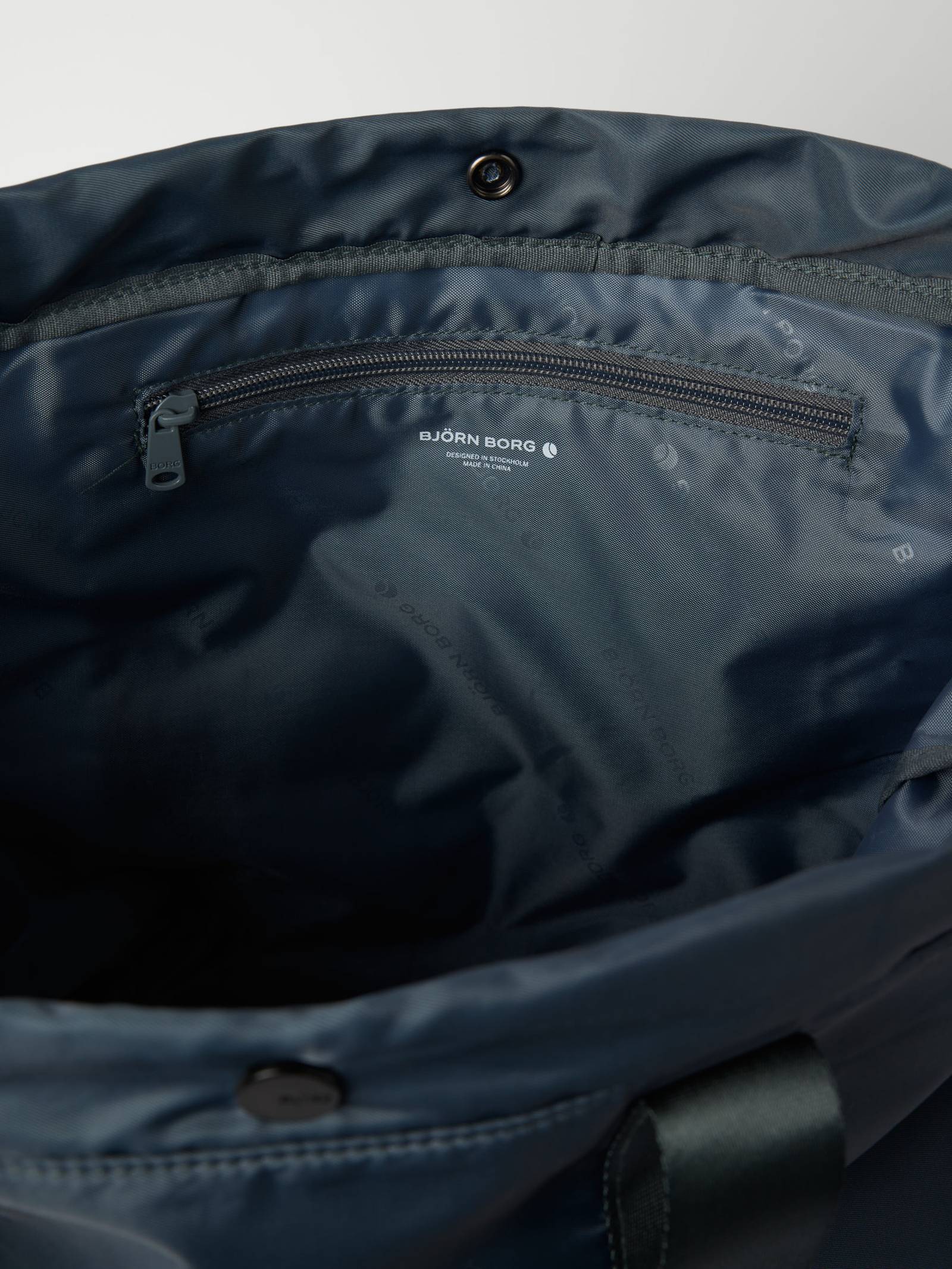 Borg Active Tote 19L image 3