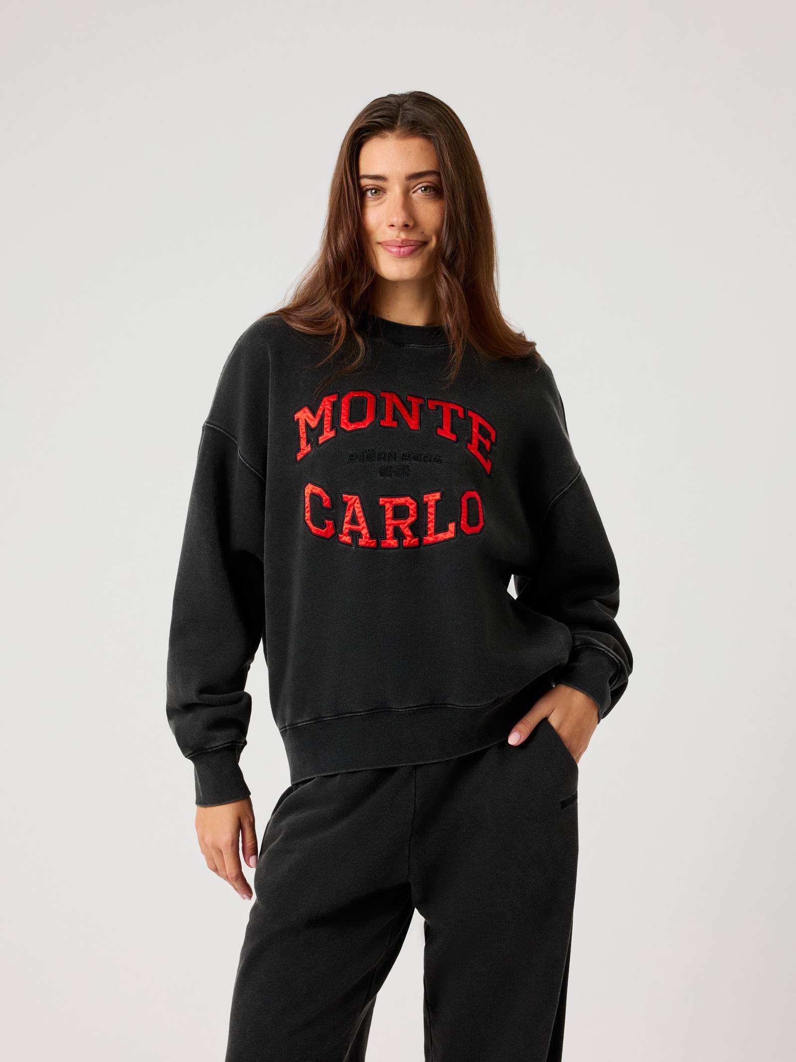 Studio Oversized Sweatshirt image 3