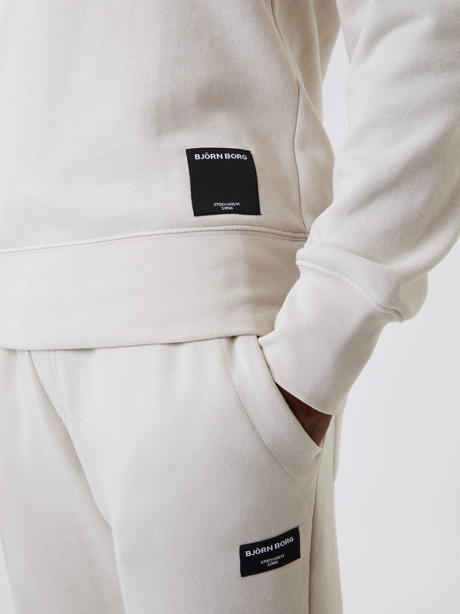 Centre Crew image 10