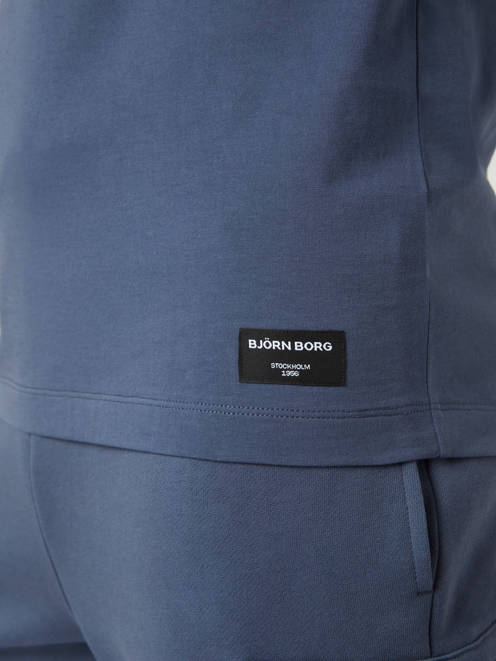 Centre T-Shirt image 4