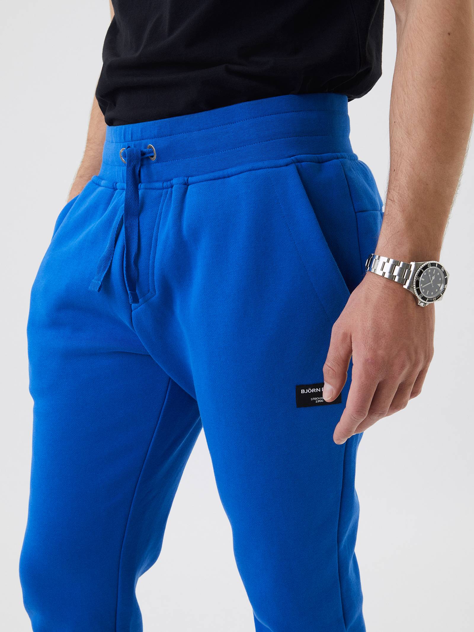 Centre Tapered Pants image 4
