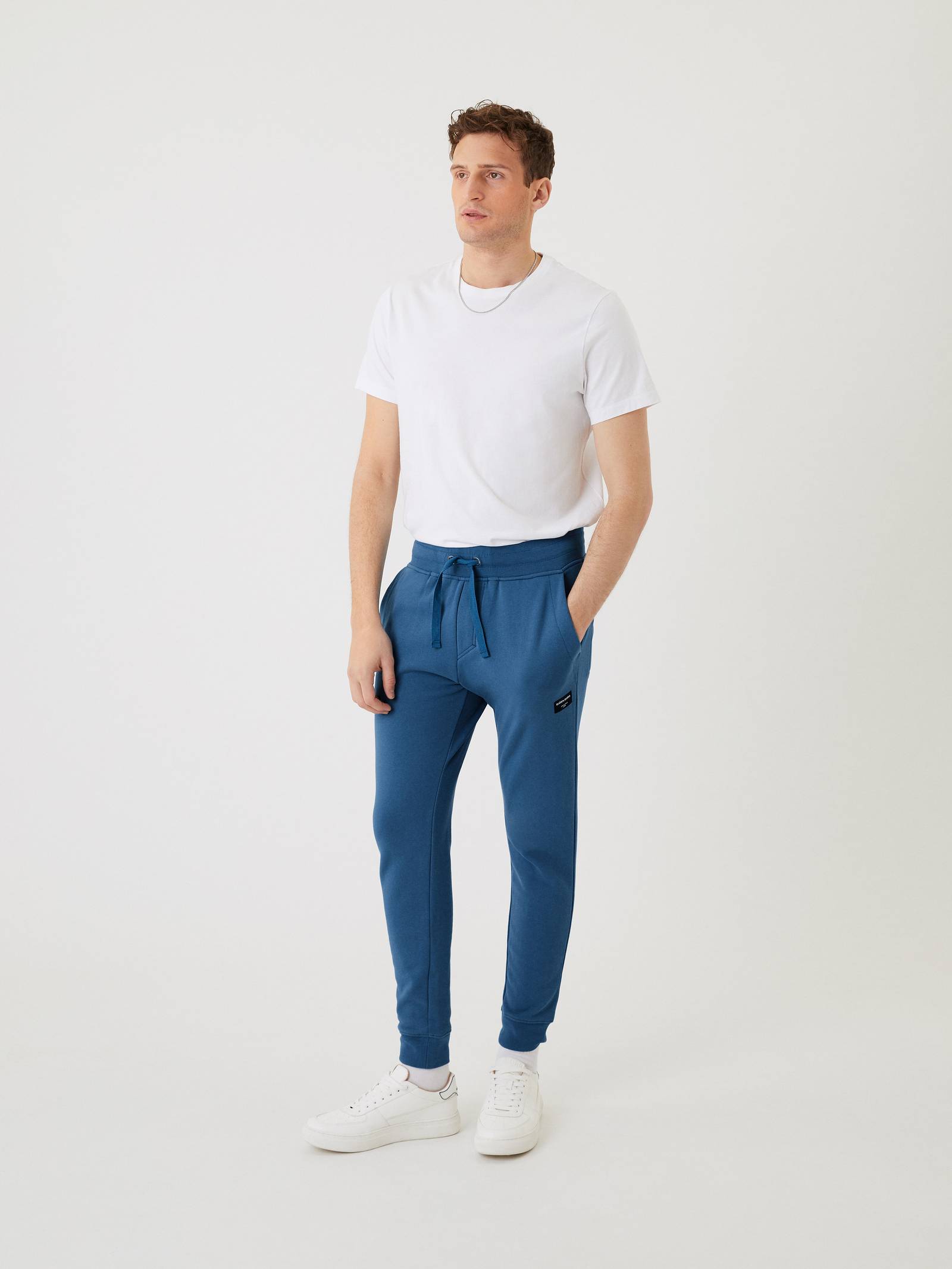 Centre Tapered Pants image 1
