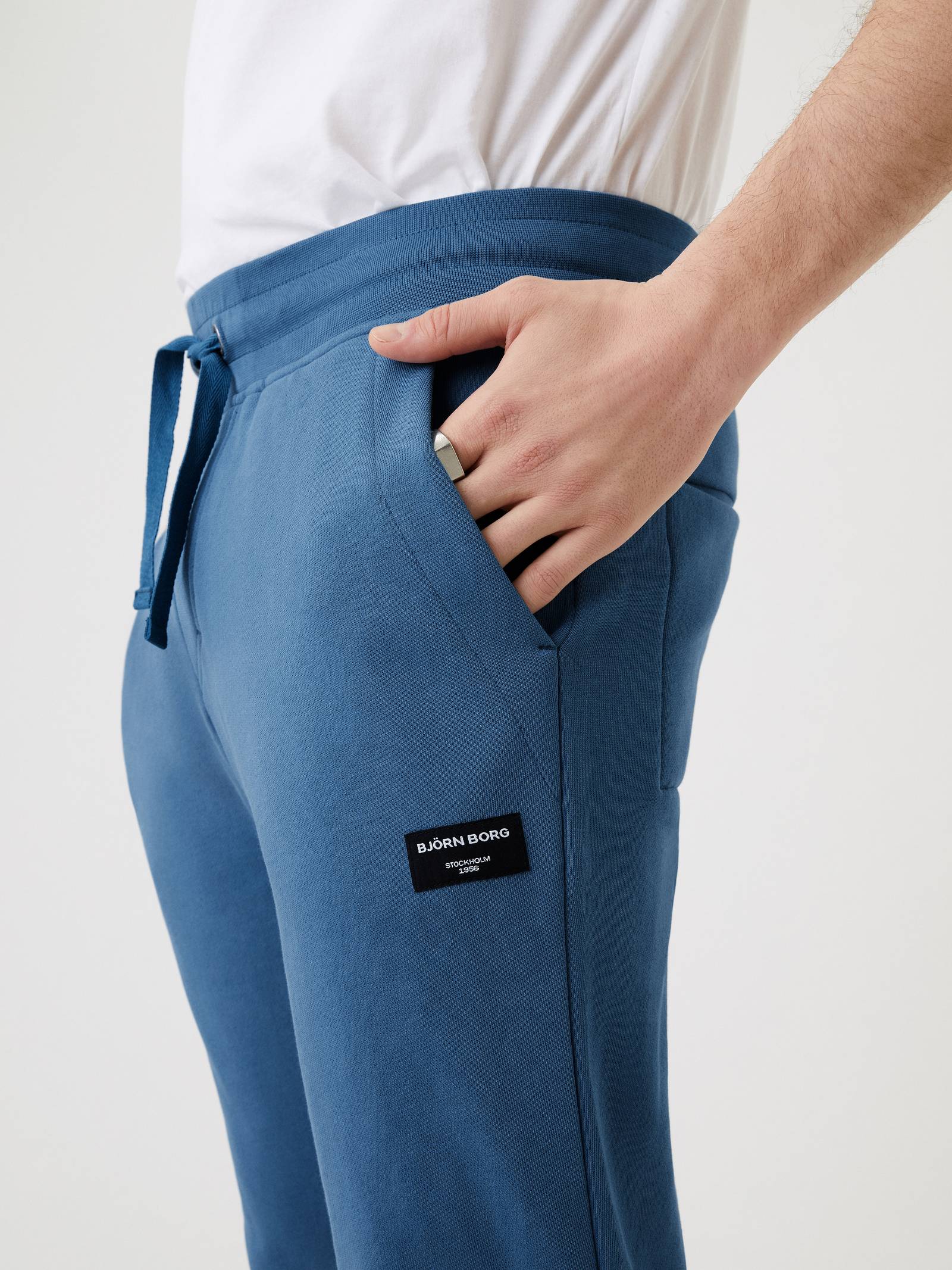 Centre Tapered Pants image 4